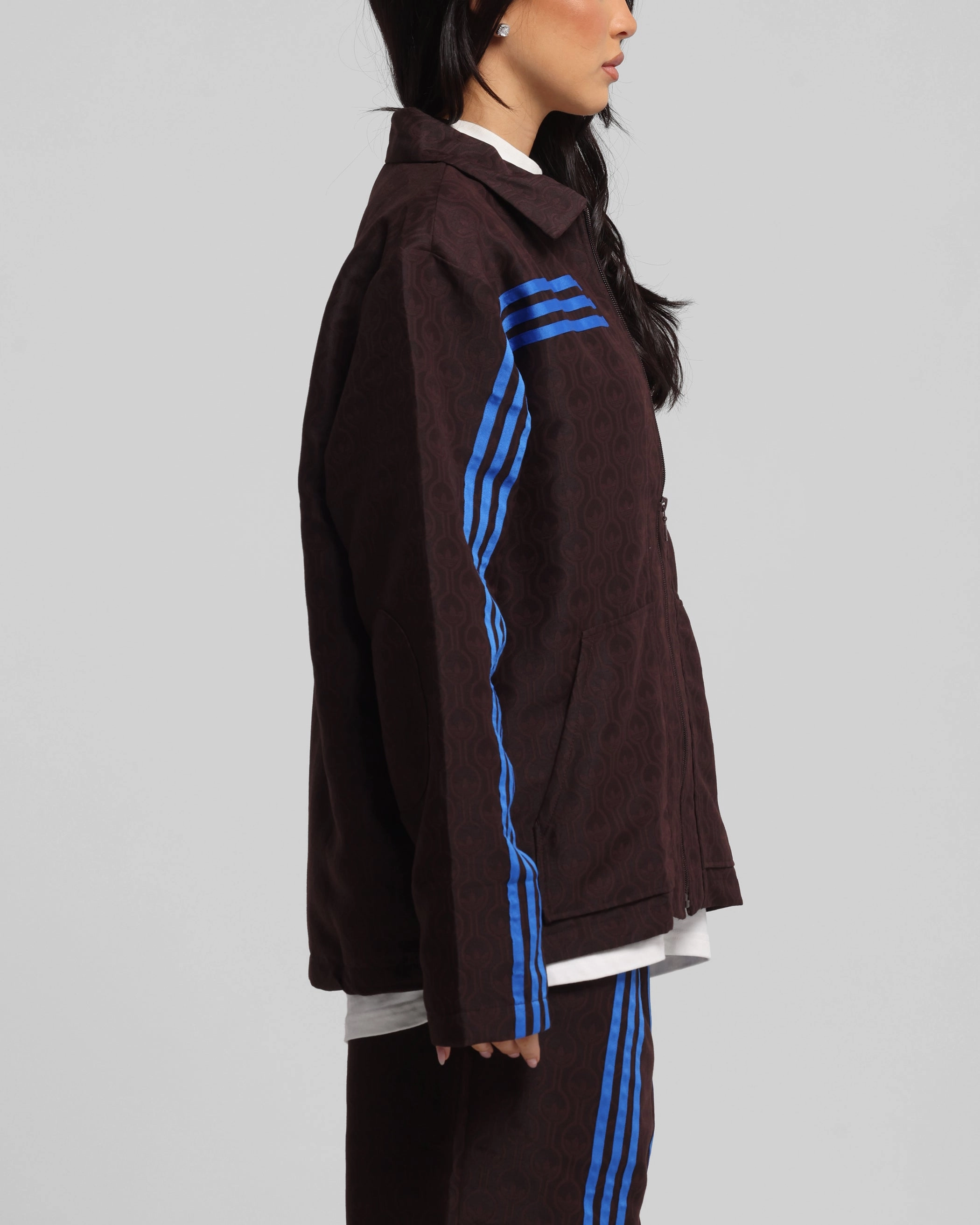 Reward hunting Adidas Originals 70's Club Jacket Brown