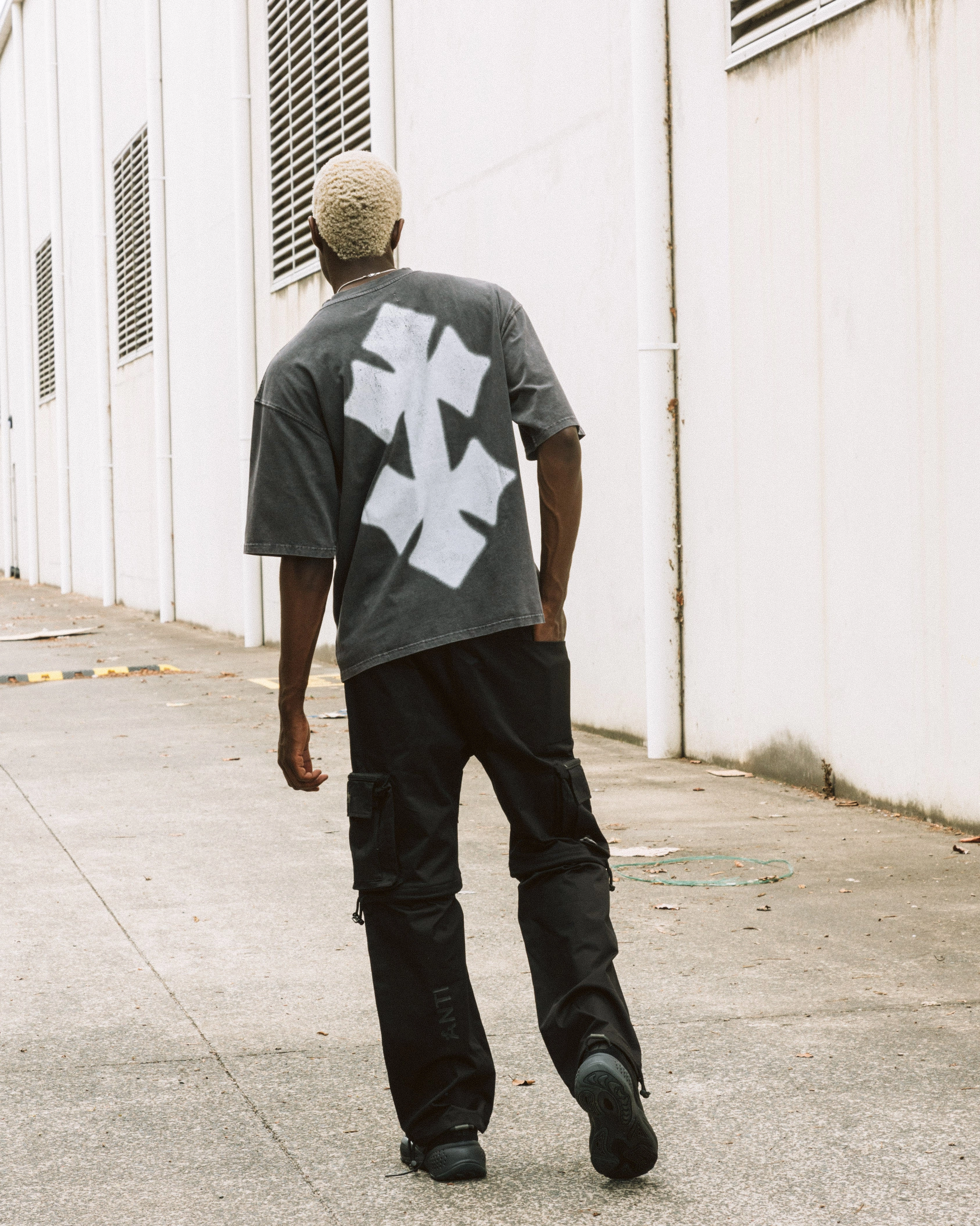 Comfortable And Versatile 404 Pantheress Vintage T-Shirt Charcoal