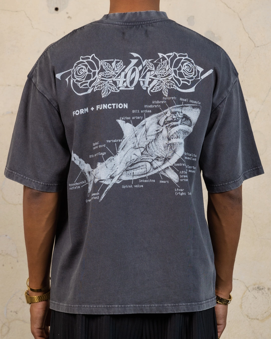 404 Riptide Vintage T-Shirt Charcoal Perfect for Outdoors loose fitting