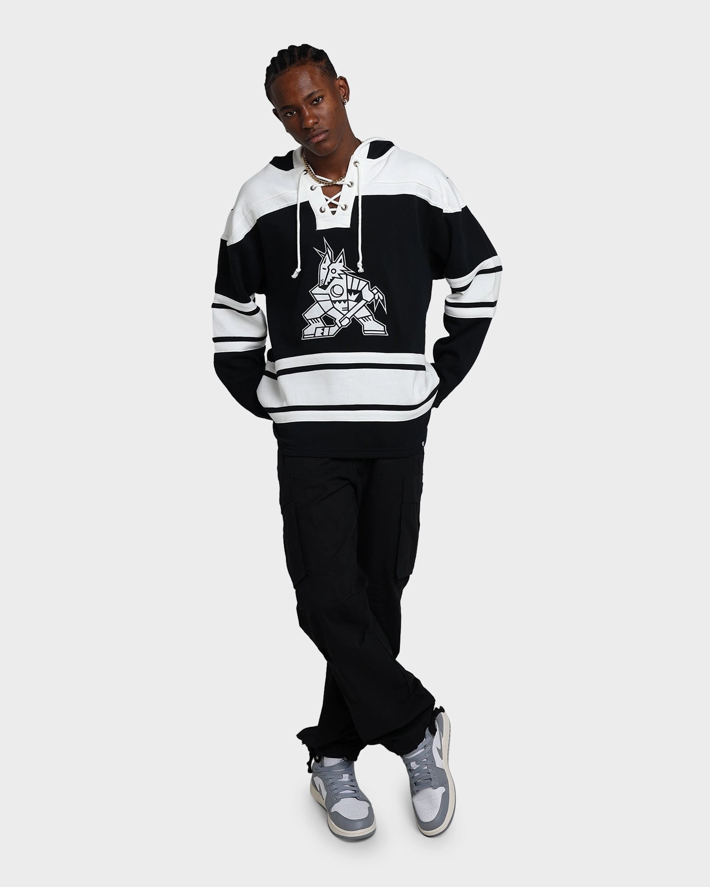 47 Brand Arizona Coyotes Superior Lacer Hoodie Jet Black Ergonomic Seams Breathable Comfort