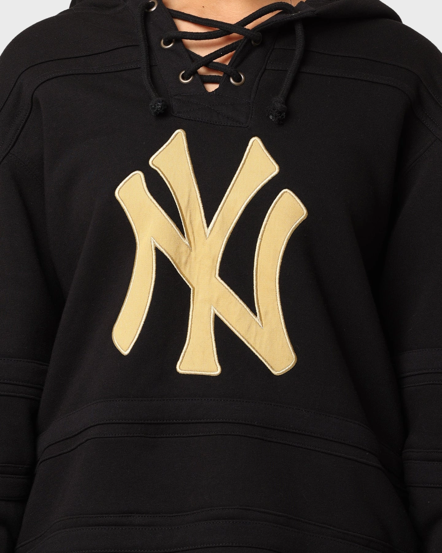 Publish skier 47 Brand New York Yankees Superior Lacer Hoodie Black/Gold