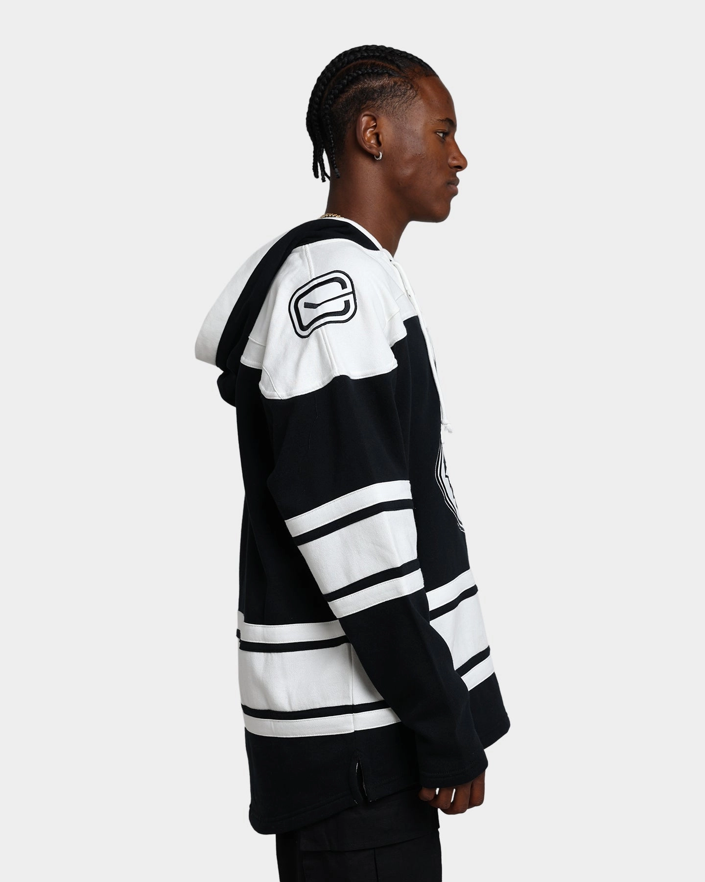 Travel Light 47 Brand Vancouver Canucks Superior Lacer Hoodie Jet Black