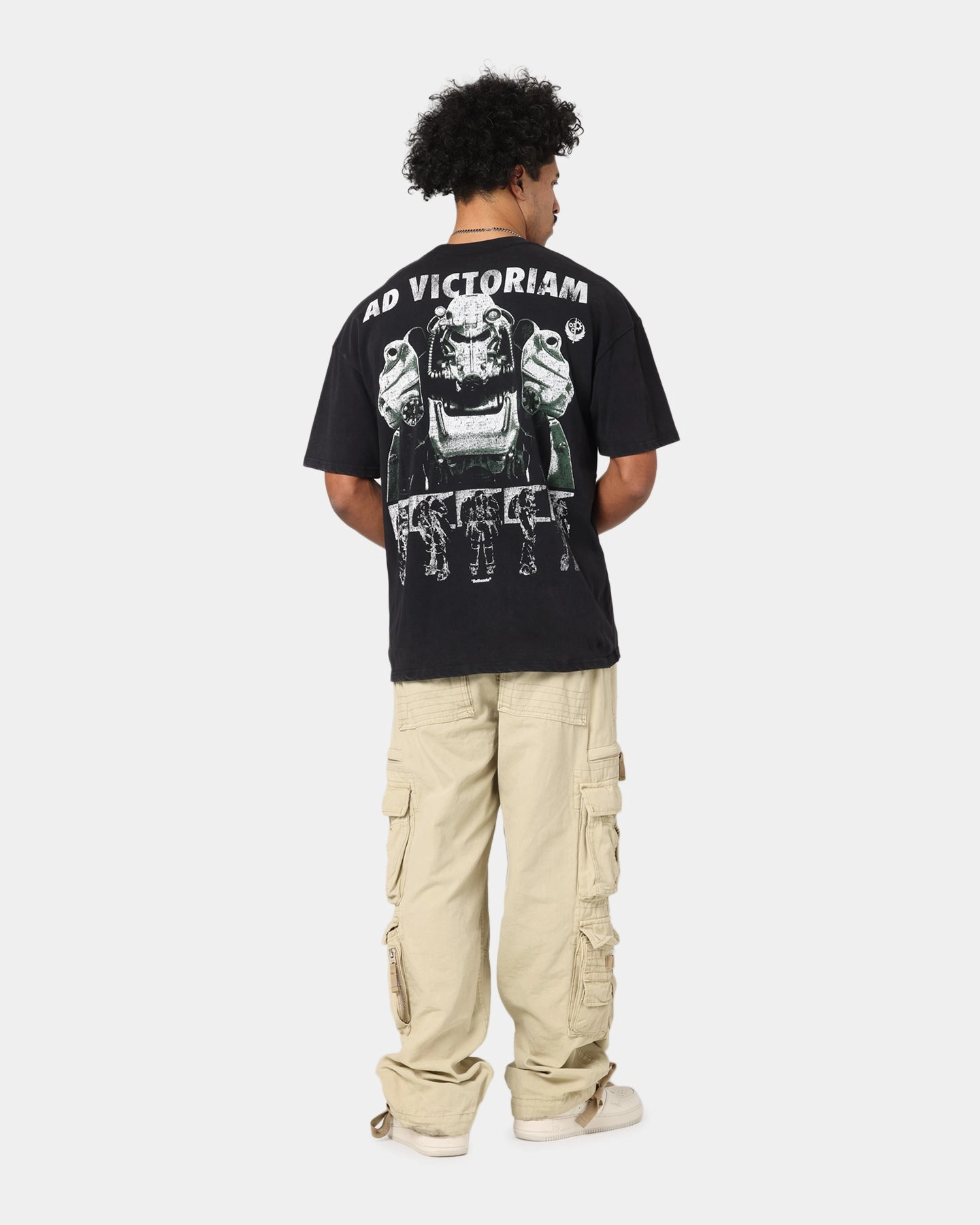 73 Studio X Fallout '15 Fallout 4 Vintage T-Shirt Black Acidwash Drip Dry Fabric TemperatureRegulating