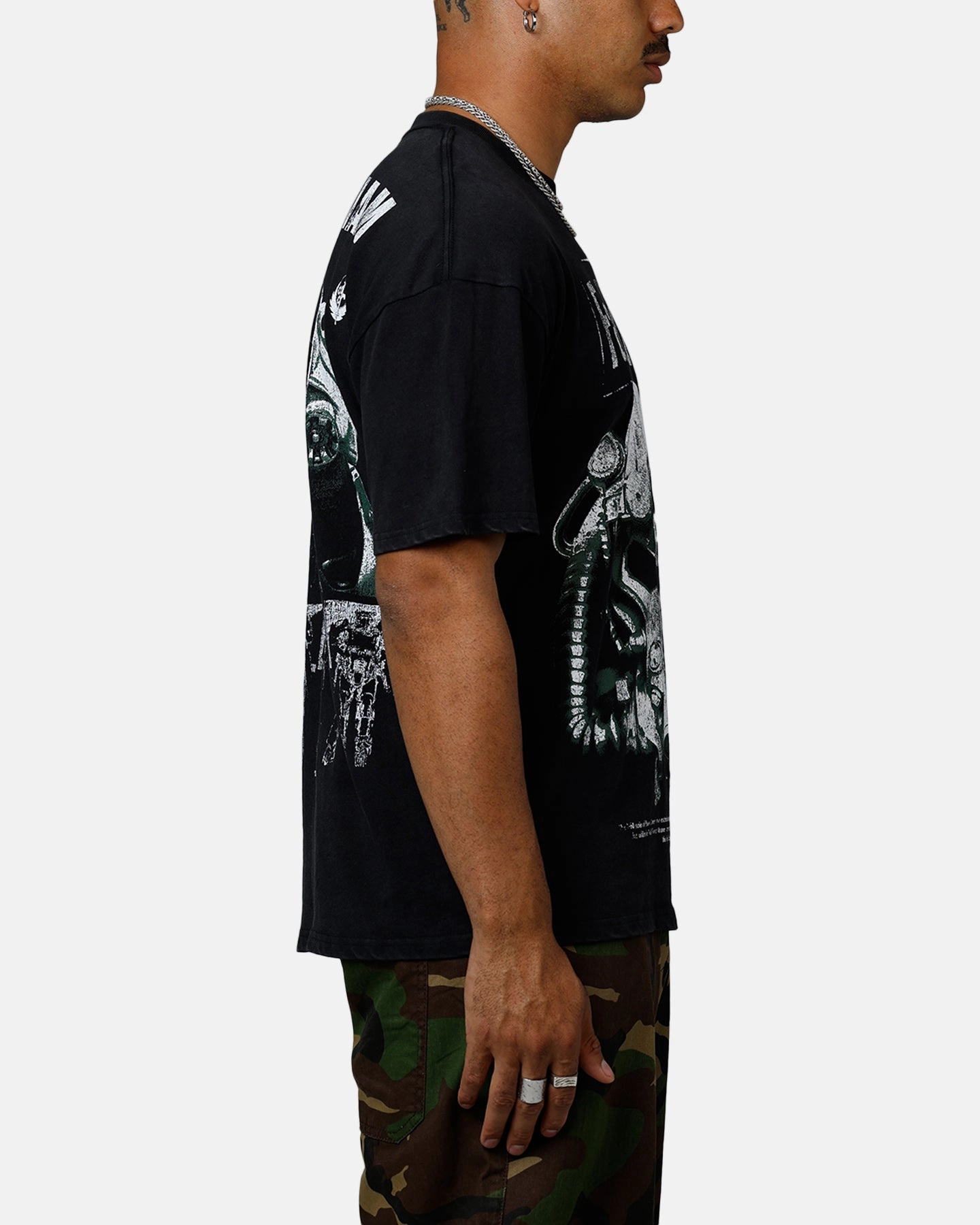73 Studio X Fallout '15 Fallout 4 Vintage T-Shirt Off Black Weekend Wear
