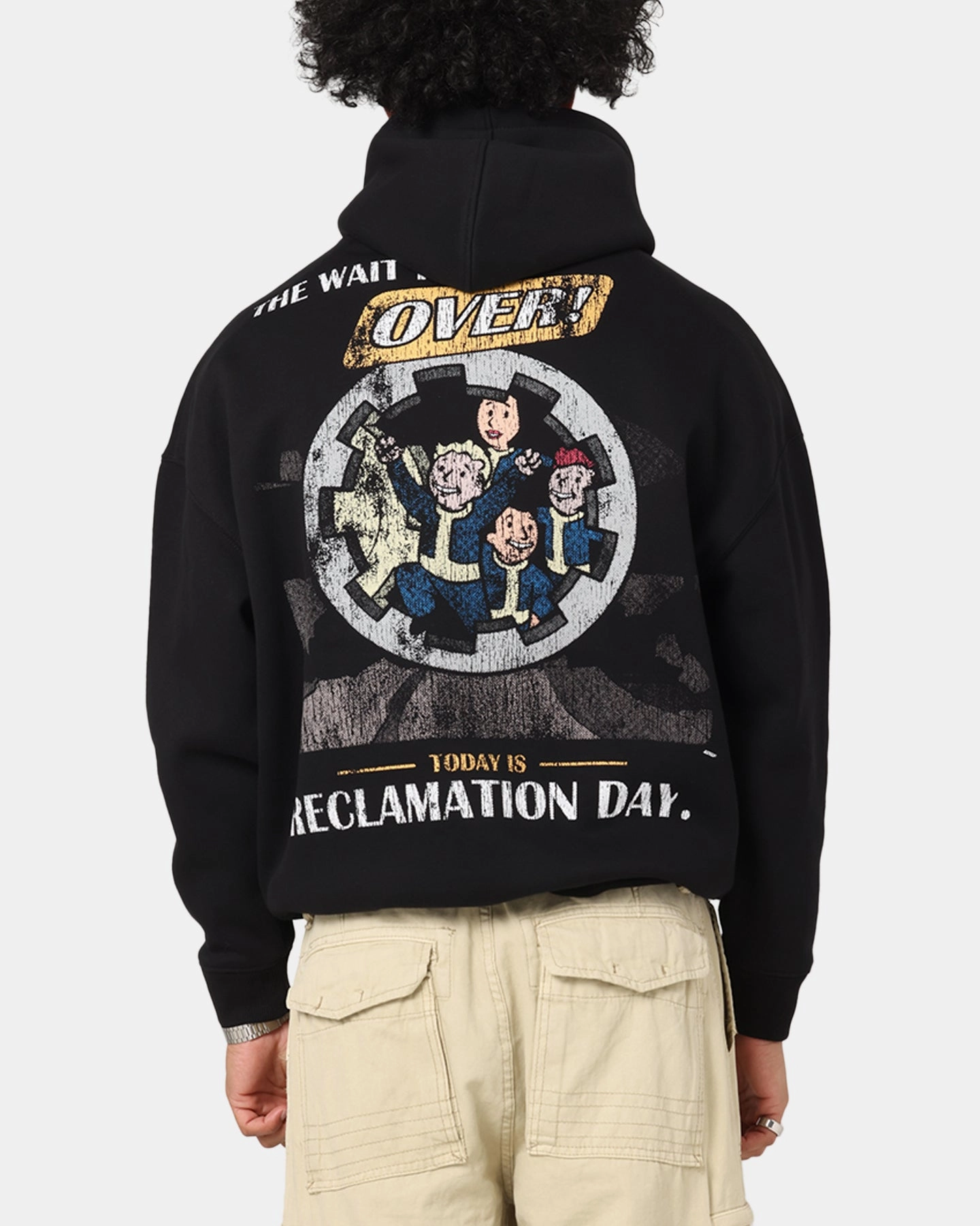 Adaptable 73 Studio X Fallout '76 Fallout Premium Hoodie Black