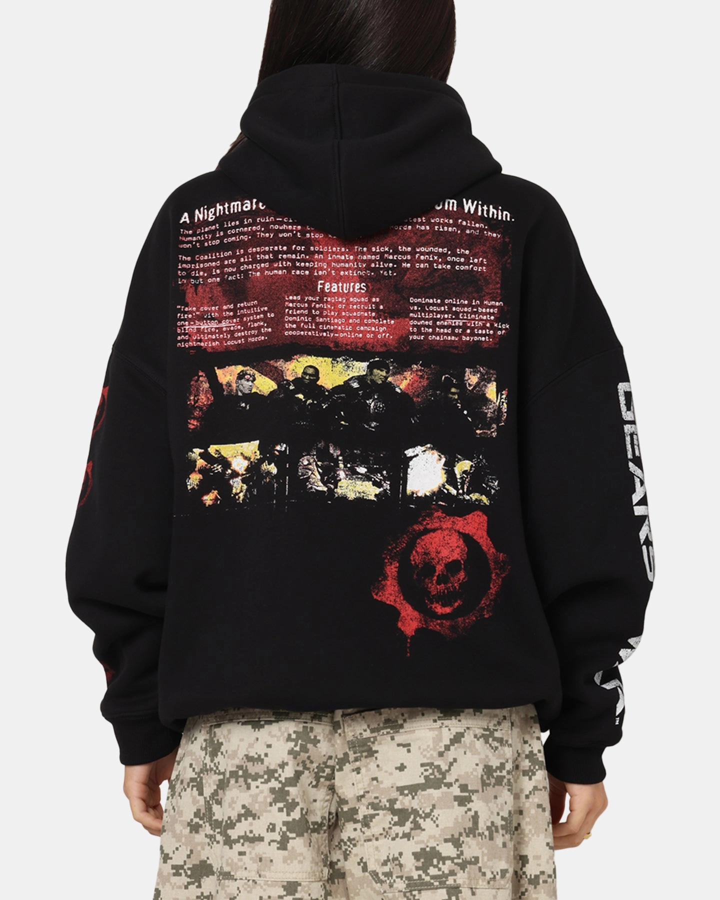 73 Studio X Gears Of War '08 Gears 2 Disc Premium Hoodie Black Restore Perfection