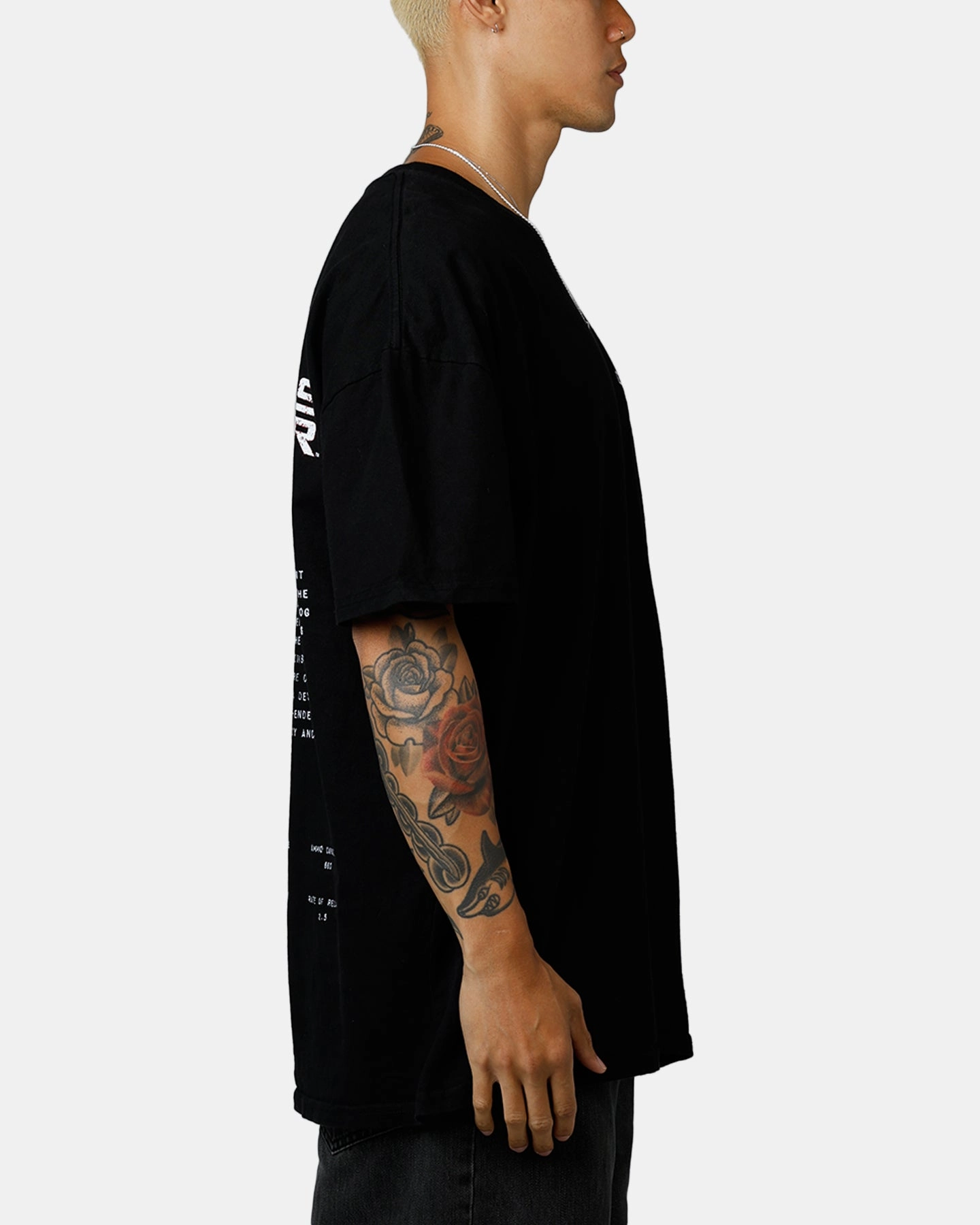 Minimalist Apparel 73 Studio X Gears Of War Lancer T-Shirt Black