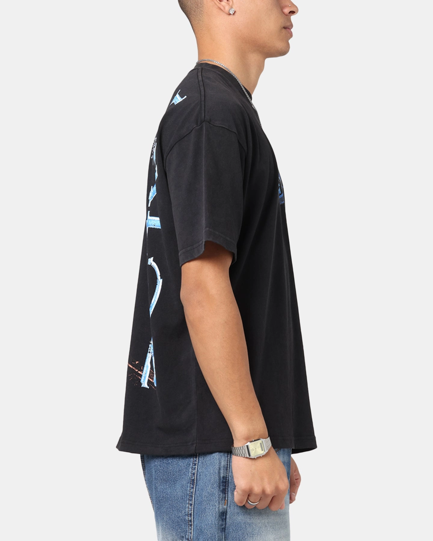 73 Studio X Halo Halo 2 Vintage T-Shirt Black Acidwash Simple Look