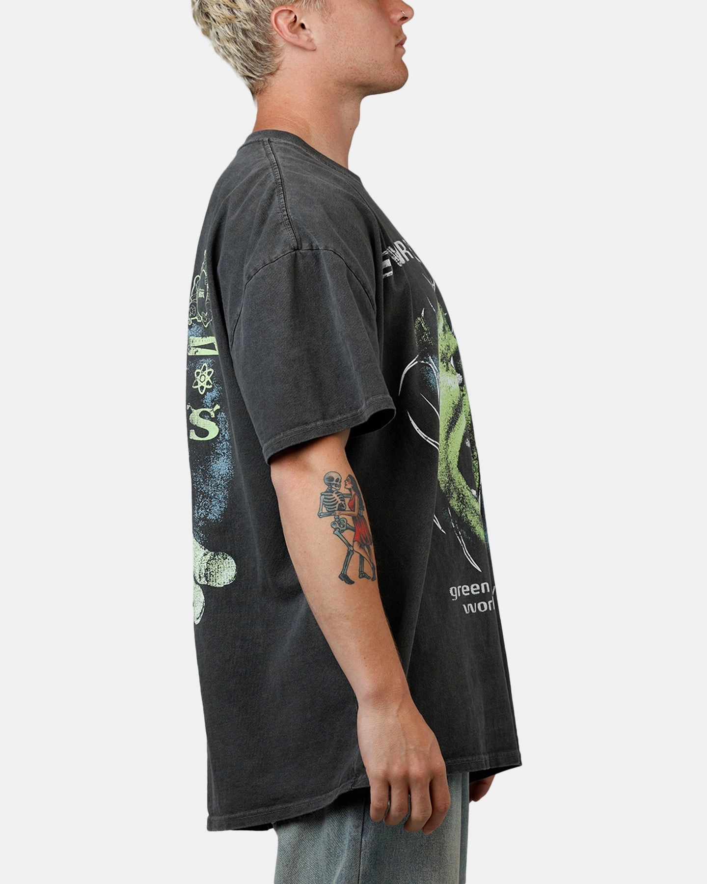 Playful Design Chill Vibes 73 Studio X Shrek Rave Vintage T-Shirt Black Wash