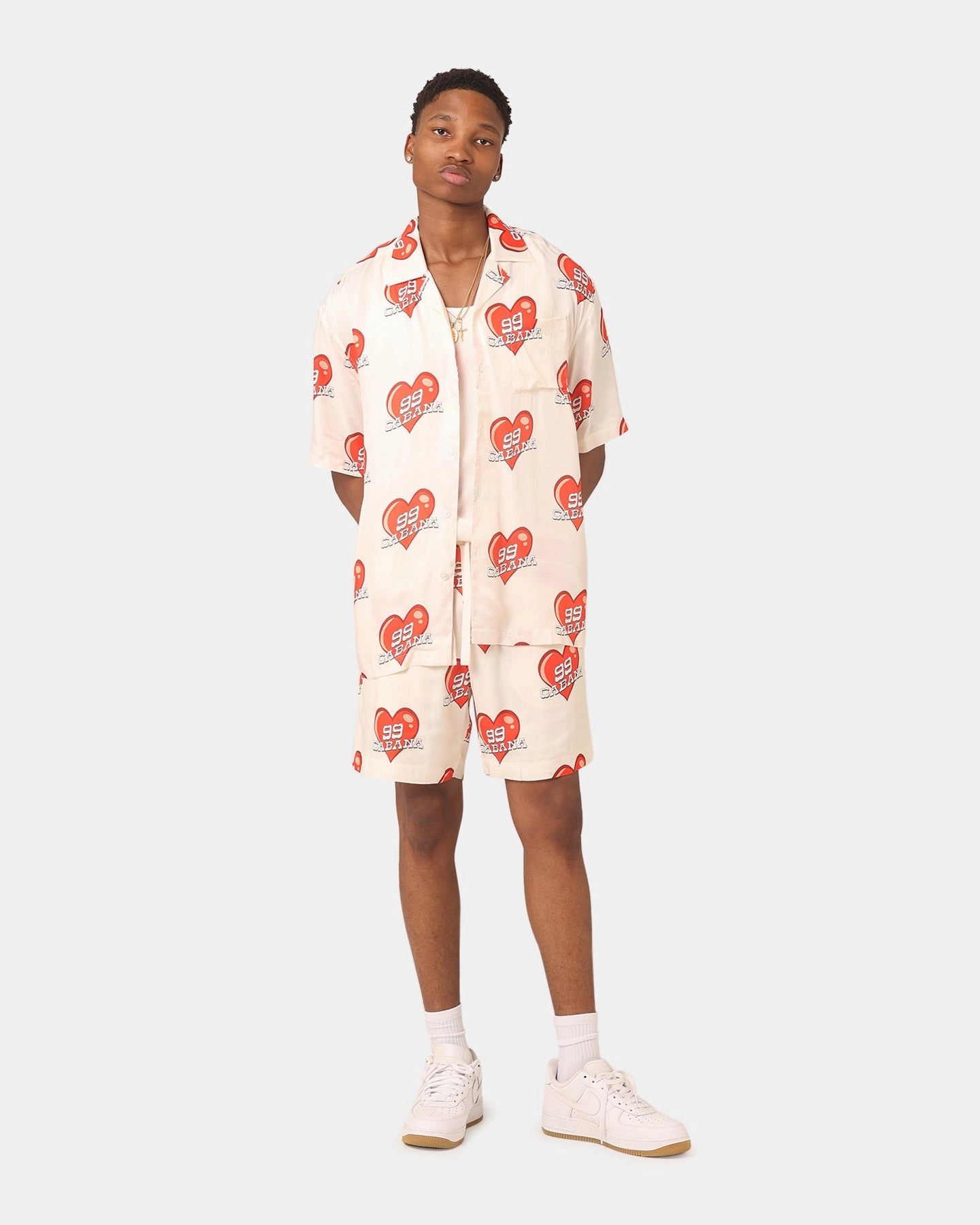 Eco Dye Technique Student Essential 99 Cabana Roaming Hearts Short Sleeve Button Up Shirt Off White/Red