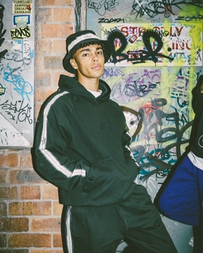 Supreme X Stone Island Stripe Hoodie Black Reinforced Shoulders Trendy Accessory