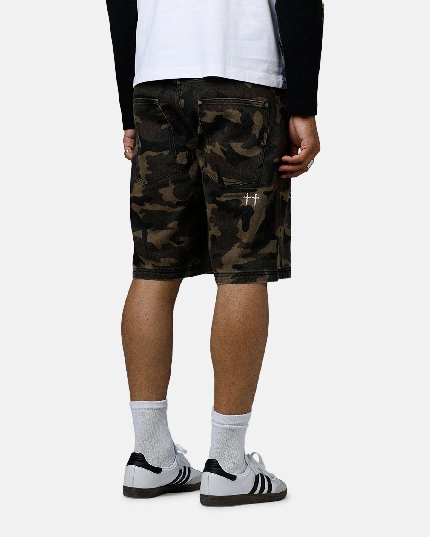 Saint Morta Kingdomcome Baggy Shorts Camo Reflective details