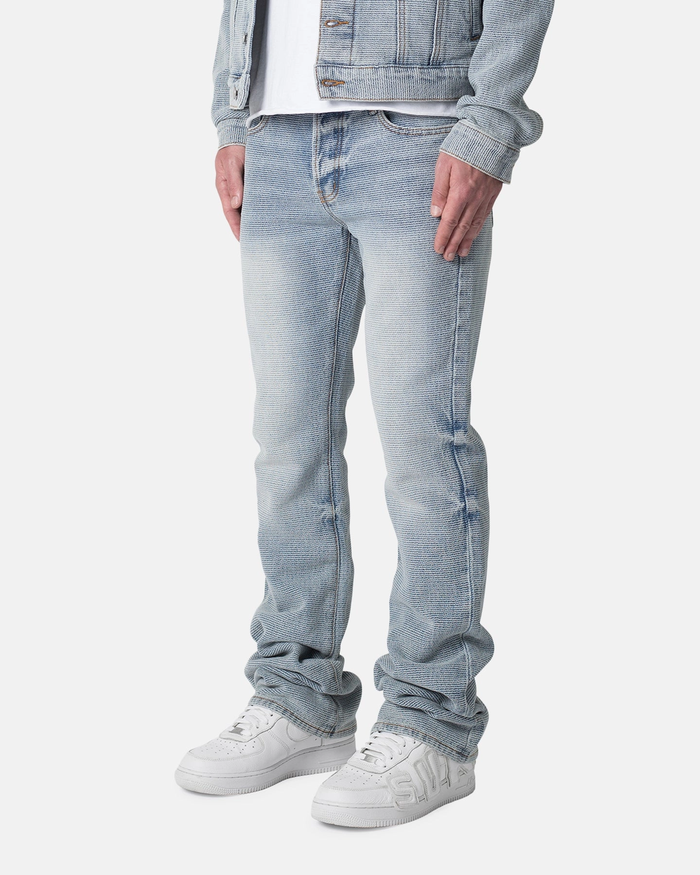 MNML B575 Flare Denim Jeans Blue Streetwear Fan Minimalist Style