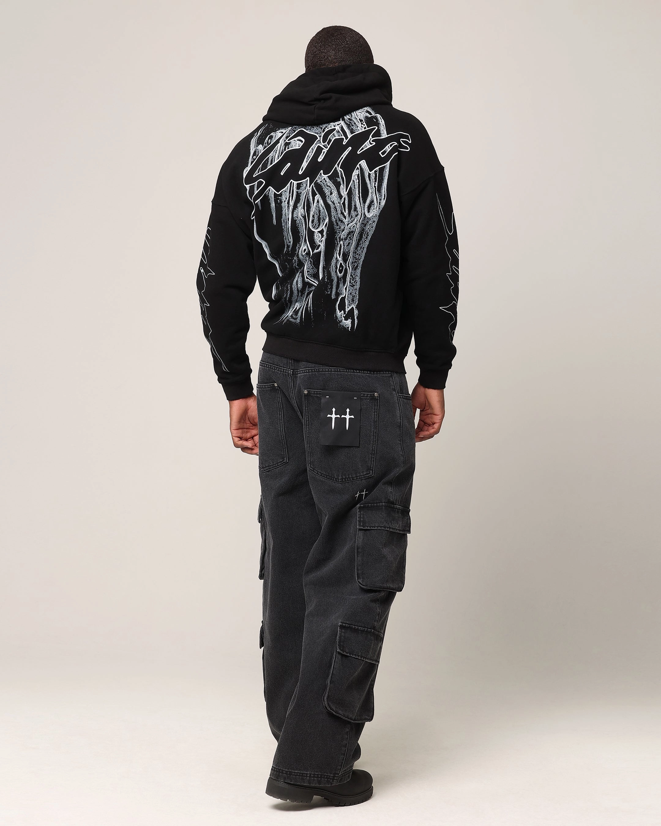 Award Withstand Saint Morta Veiled Boxy Hoodie Black