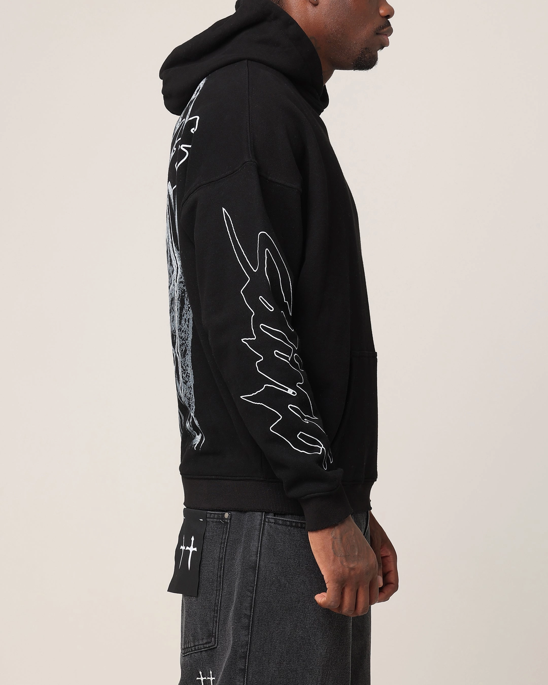 Kindness suitable for sports competitions Saint Morta Veiled Boxy Hoodie Black