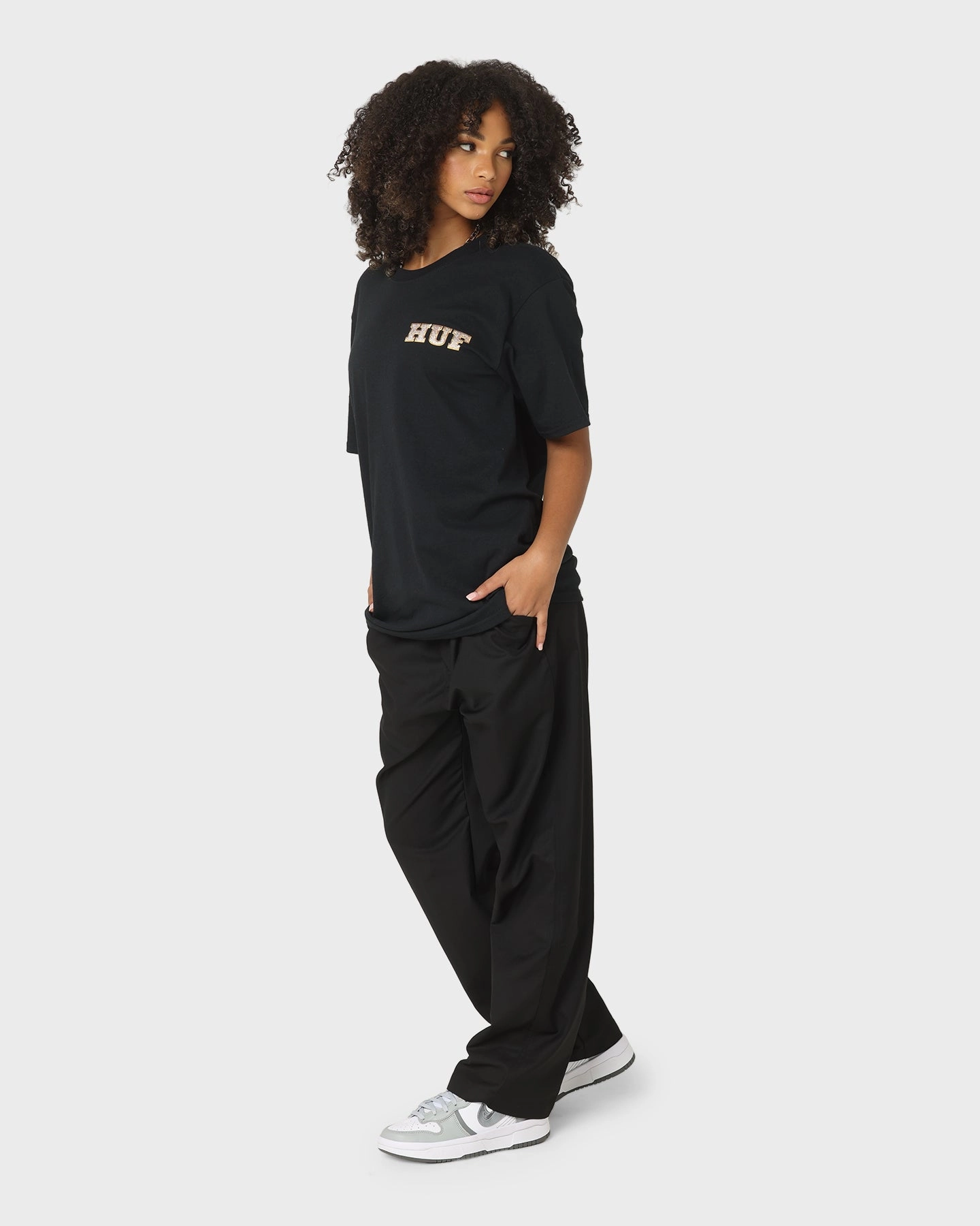 Stylish piece HUF X Playboy VVS Logo T-Shirt Black
