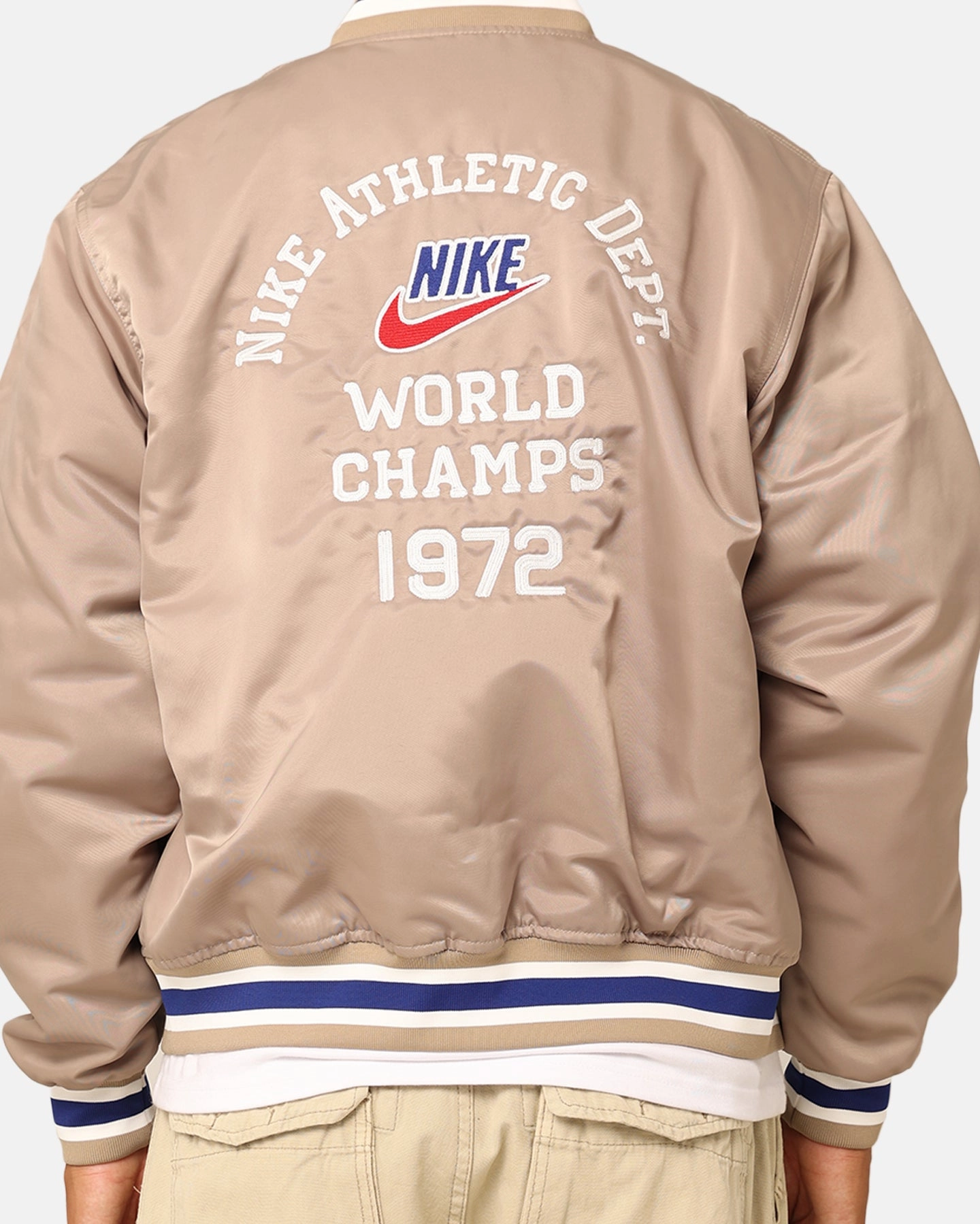 Travel Light Flexible Quilted Panels Nike Dugout Satin Jacket Khaki/Sail/Deep