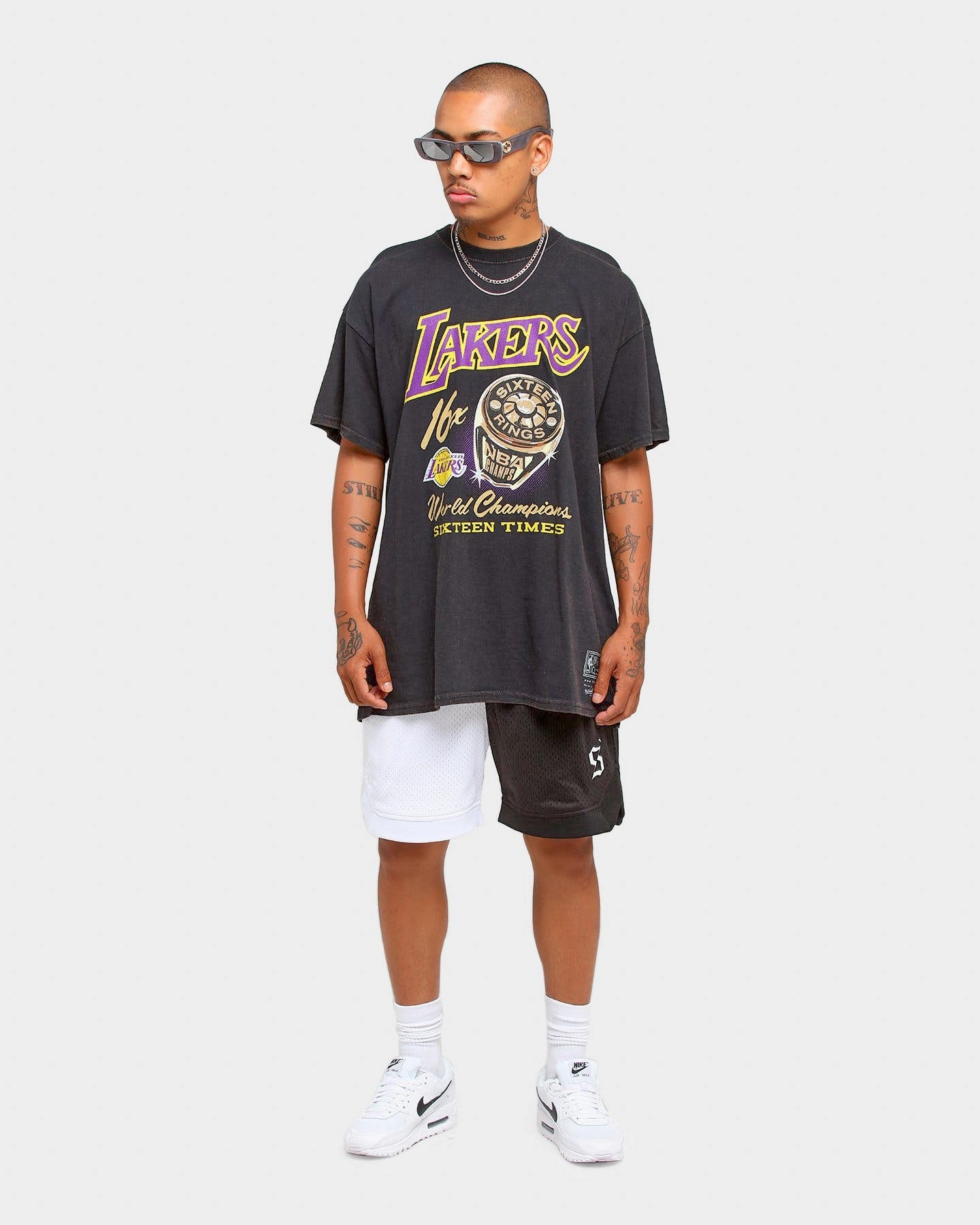 Mitchell & Ness Los Angeles Lakers Bling Rings Vintage T-Shirt Black Active Style Contrast Inner Binding