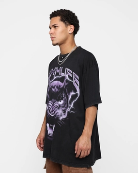 DXXMLIFE Panther Oversized Vintage T-Shirt Vintage Black Sports Outfit Bright and Bold