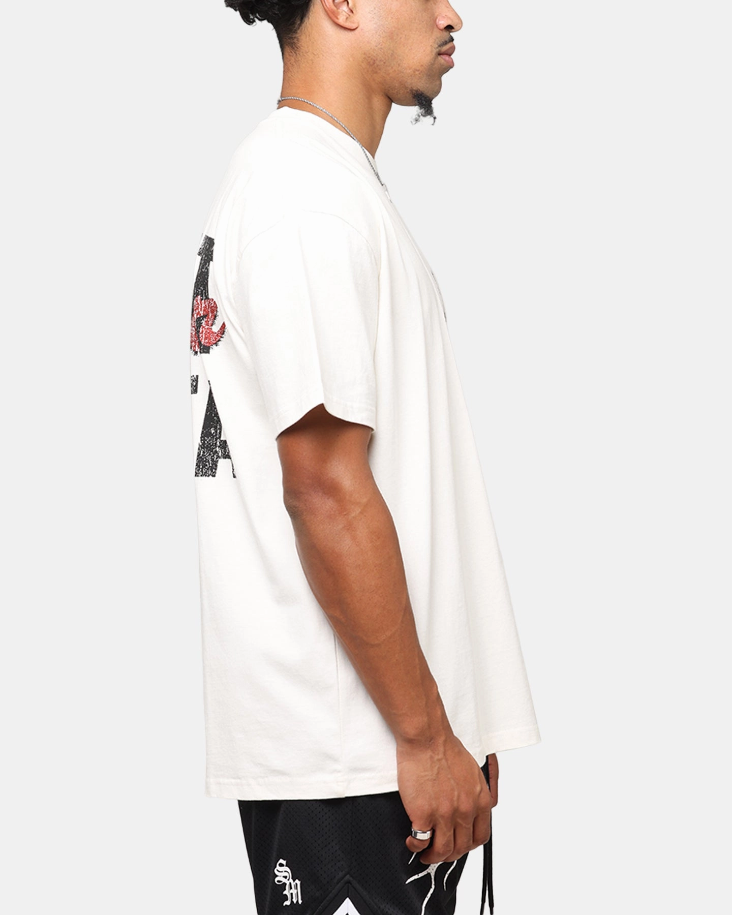 Simple Layer Timeless Style Saint Morta Forever Boxy T-Shirt Off White