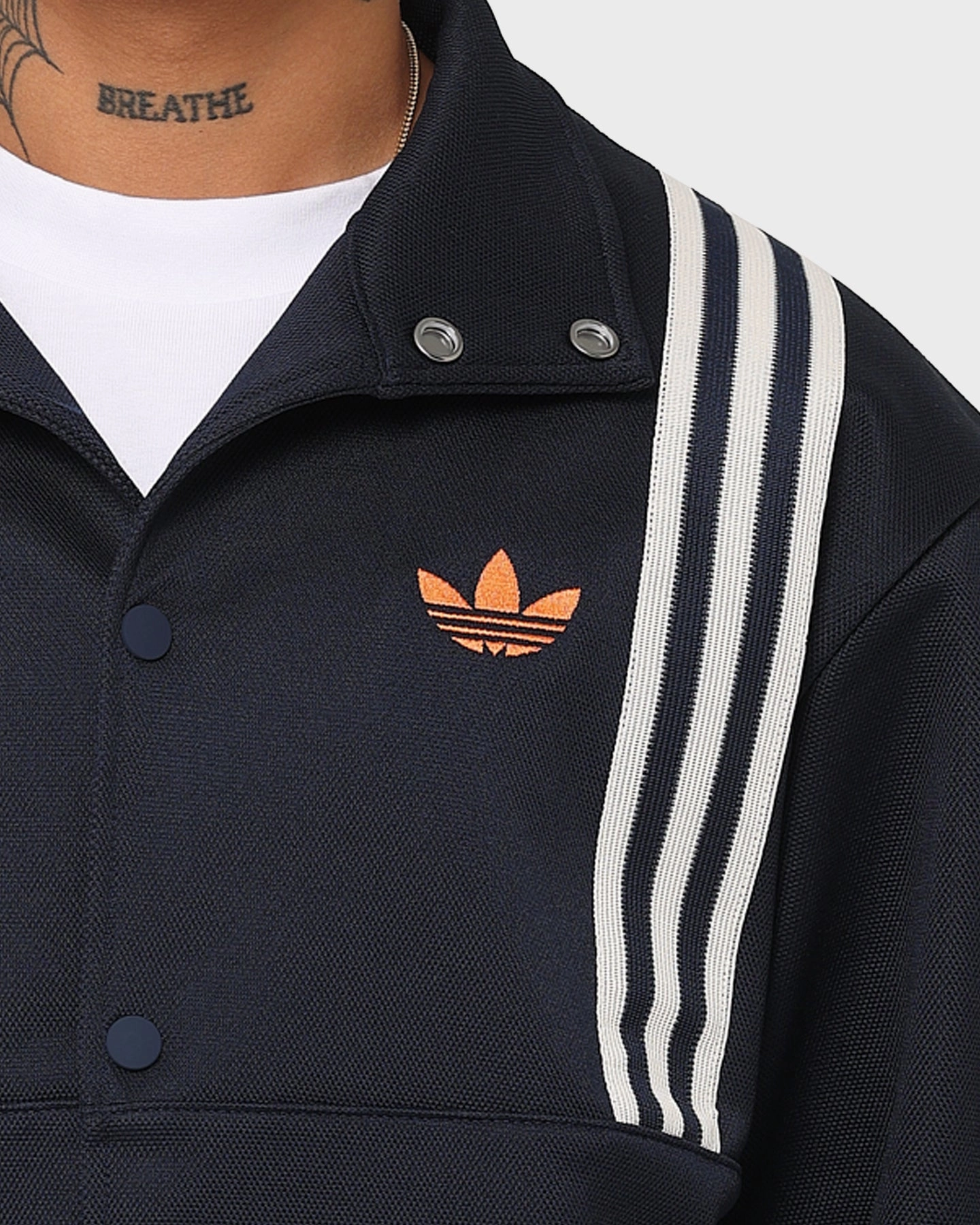 office workers Windproof Technology Adidas Adicolour King Top Jacket Night Indigo