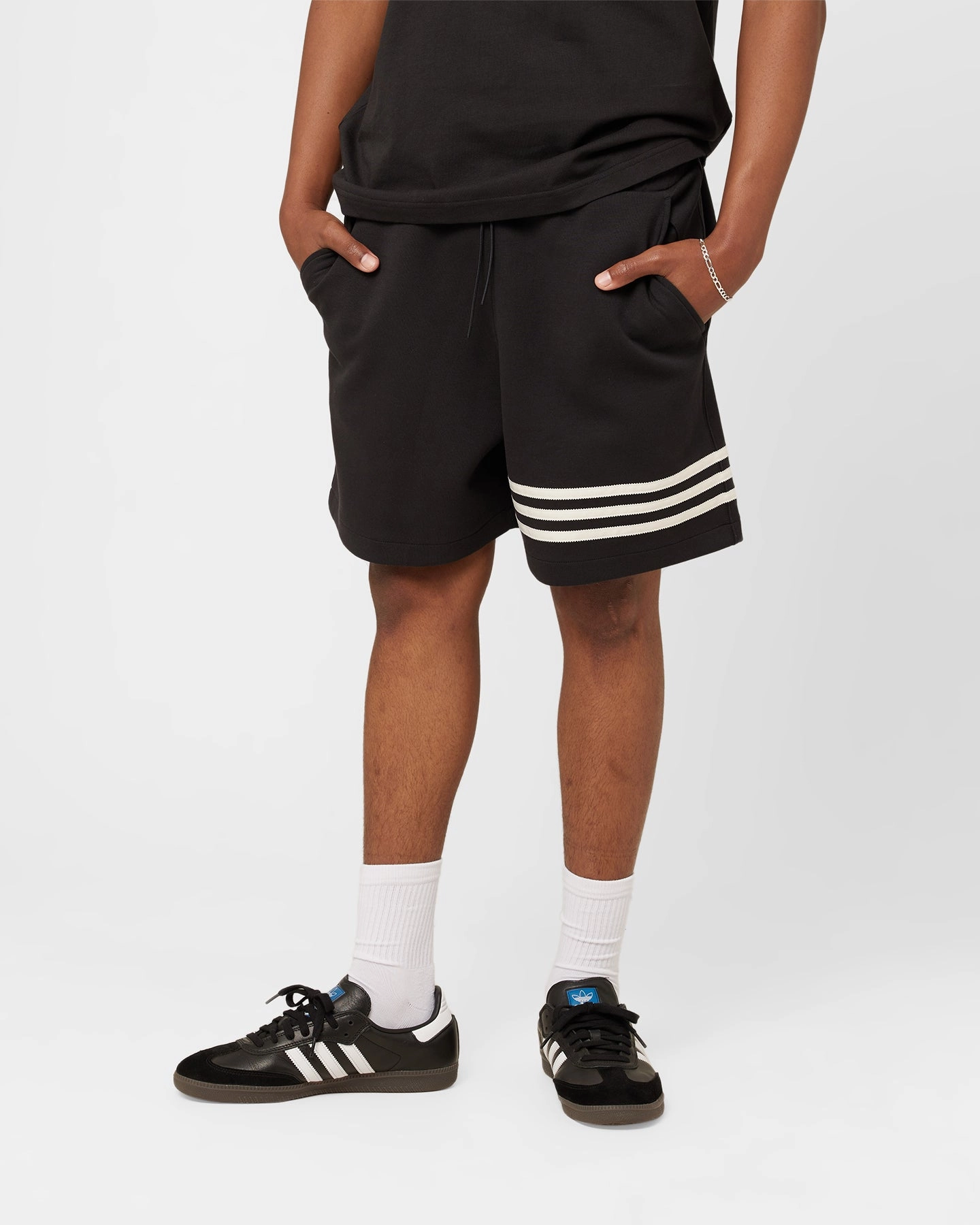 Metallic accents Practical Wear Adidas Adicolour Neuclassics Shorts Black
