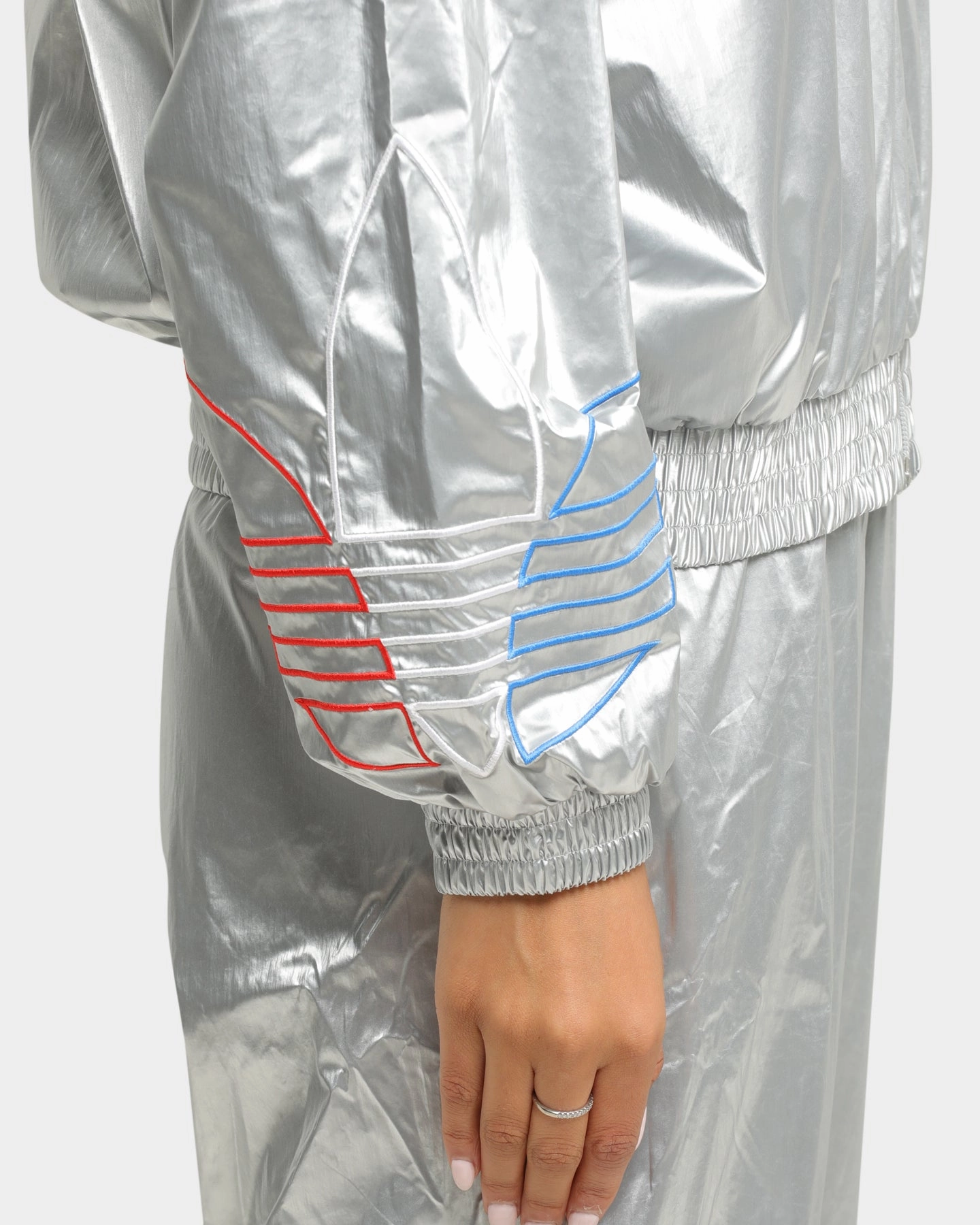 Breathable mesh bike tour Adidas Women's Japona Track Jacket Metallic Silver