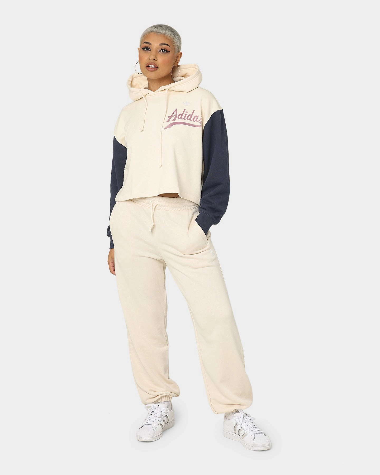 Stretchable Panels Regular-fit Adidas Women's Modern B-Ball Hoodie Wonder White/Shadow Navy