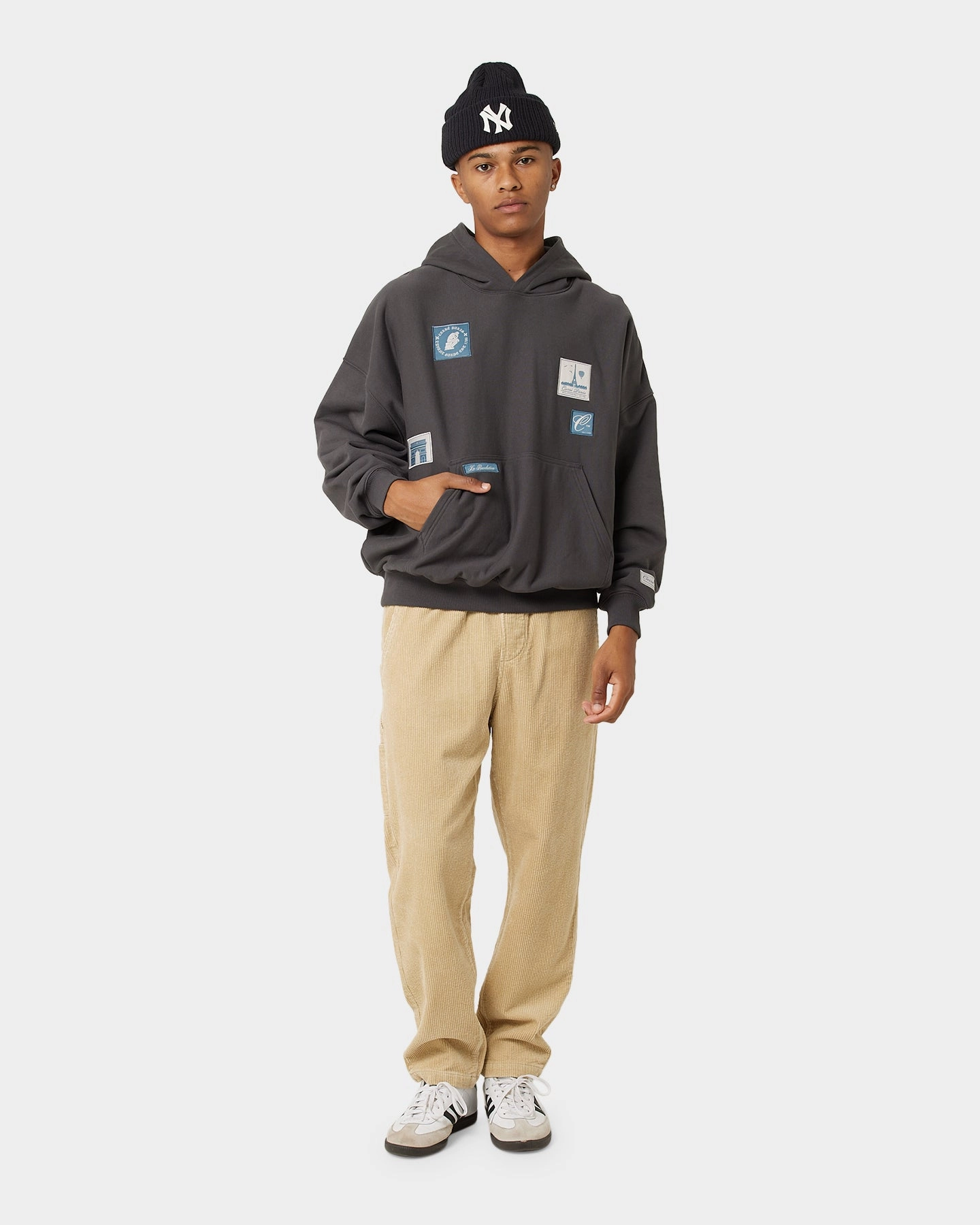 City Carre Avant Oversized Hoodie Coal