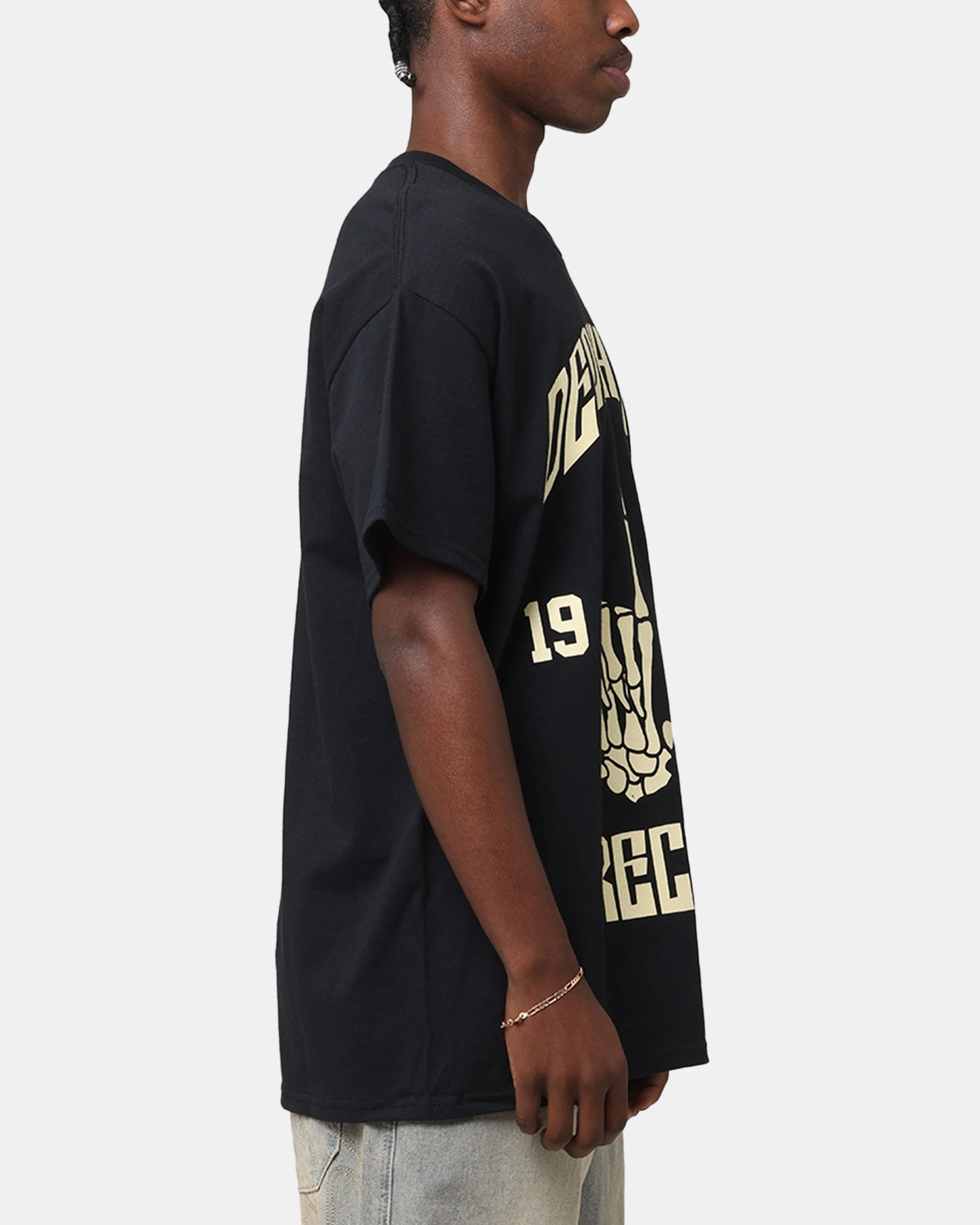 Airflow Mesh Panels Deathrow Records LA 91 Bones T-Shirt Black