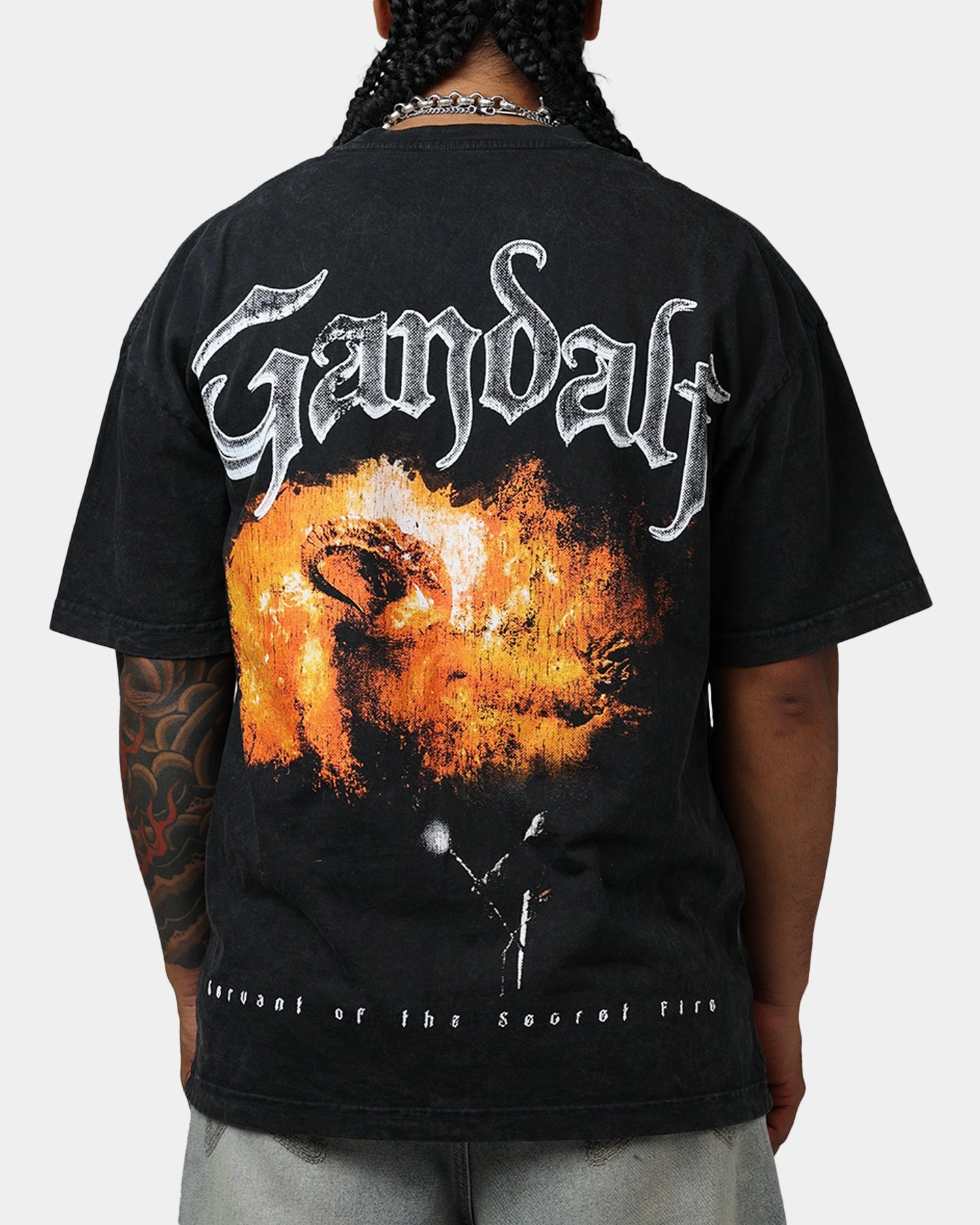 Soft and durable Comfy Comfort Goat Crew X Lord Of The Rings Gandalf Fire Vintage T-Shirt Black Acidwash