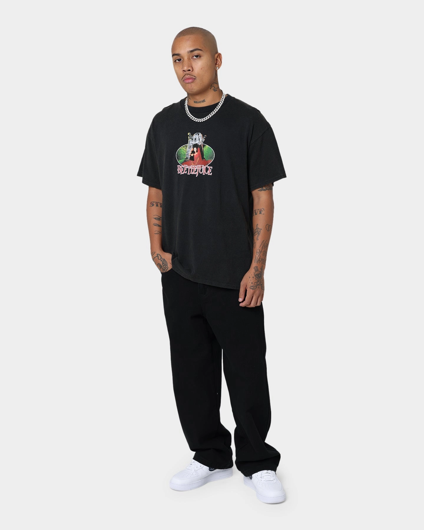 American Thrift X Beetlejuice Lydia Vintage T-Shirt Vintage Black Flattering Shape