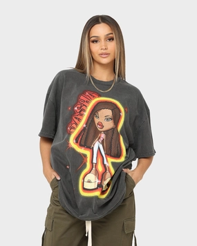 American Thrift X Bratz Sasha Heavyweight Vintage T-Shirt Black Wash Chic Design Street Trend Look