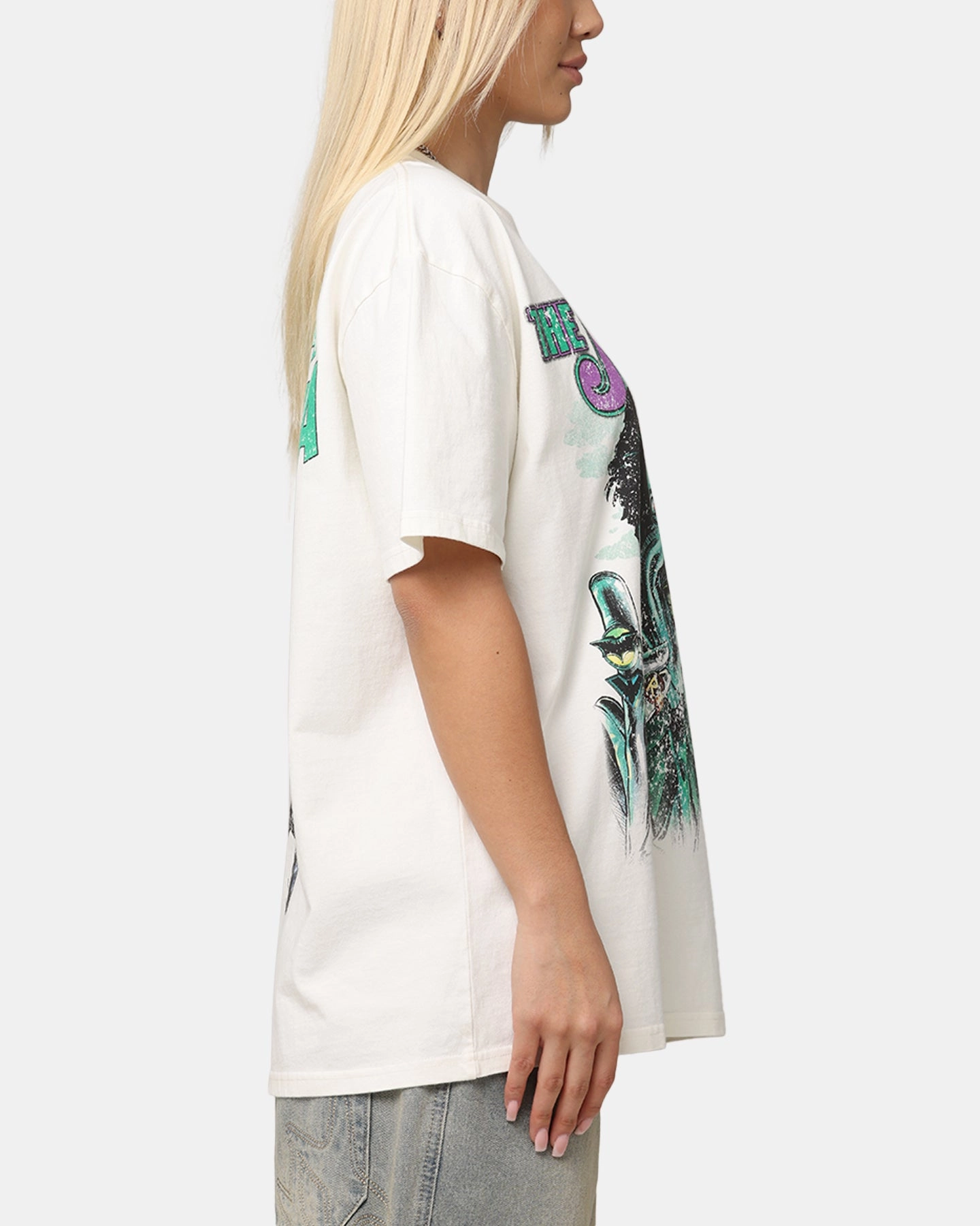 Sporty and Cool American Thrift X DC Batman The Joker Rings Heavy T-Shirt Off White