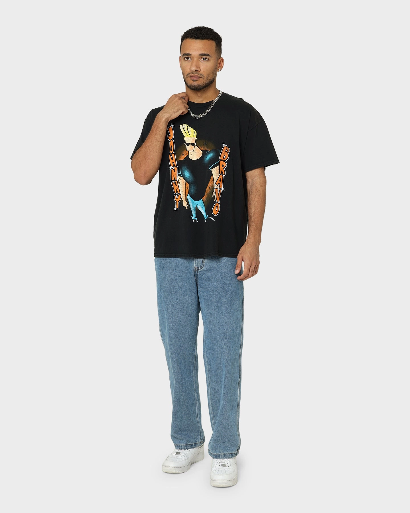 School spirit American Thrift X Johnny Bravo Man, I'm Pretty Vintage T-Shirt Black Wash