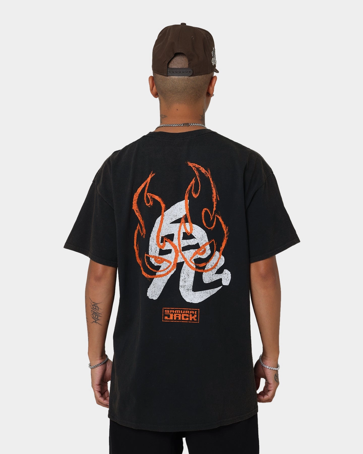American Thrift X Samurai Jack Aku T-Shirt Black Wash Casual Comfort Look Light Layer