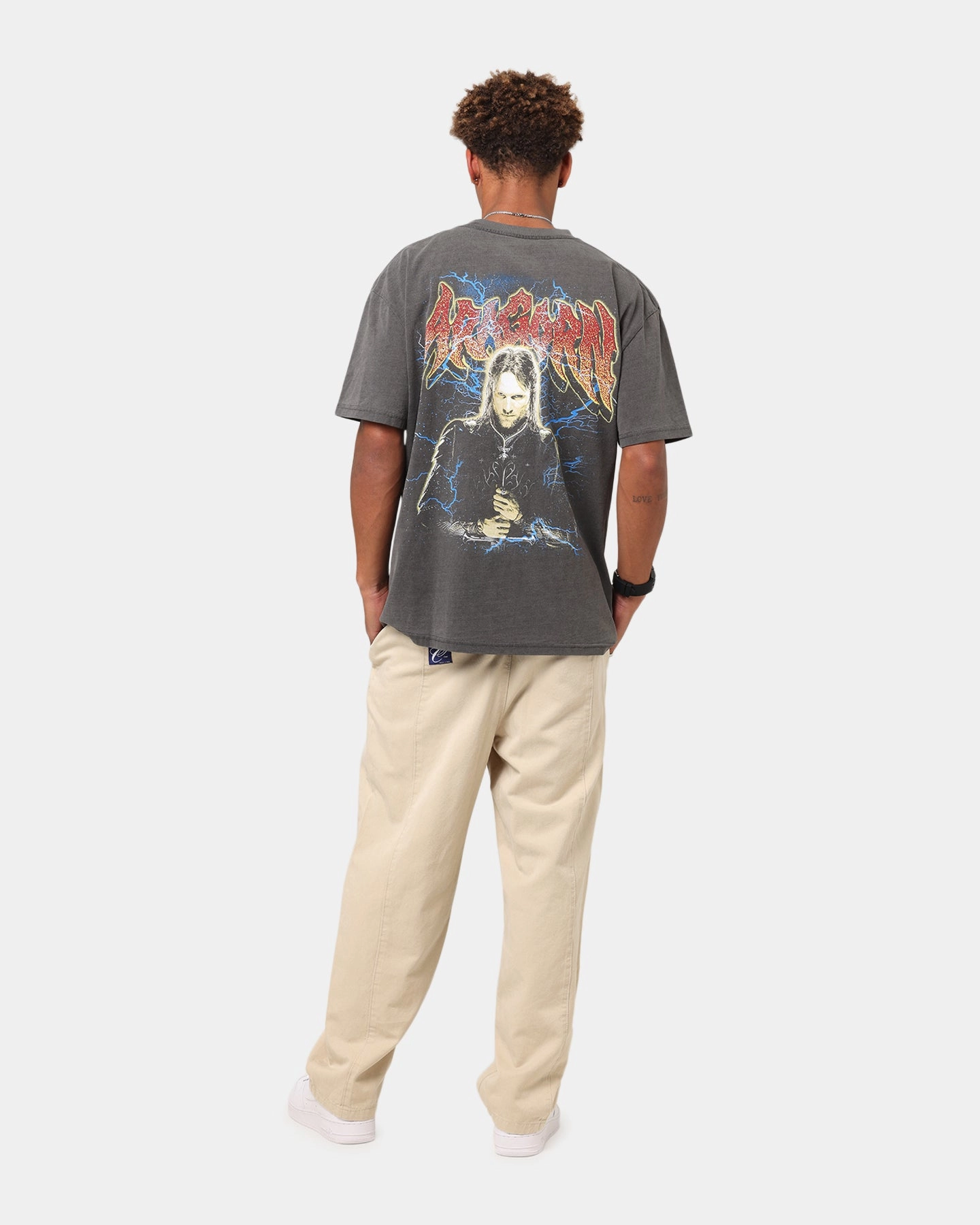Minimalist purity American Thrift X The Lord Of The Ring Aragorn Heavy T-Shirt Black Wash