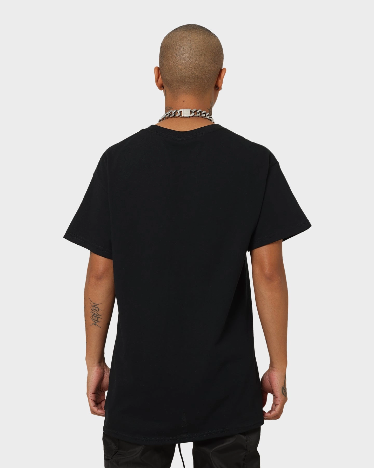 Fashion-Forward Look Casual Touch American Thrift X The Office Kevin Malone Vintage T-Shirt Black