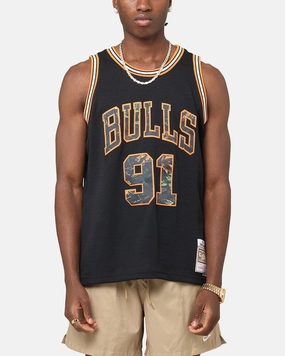 Soft Brushed Interior Mitchell & Ness Chicago Bulls Dennis Rodman 'Wilderness' 98 Swing Jersey Black