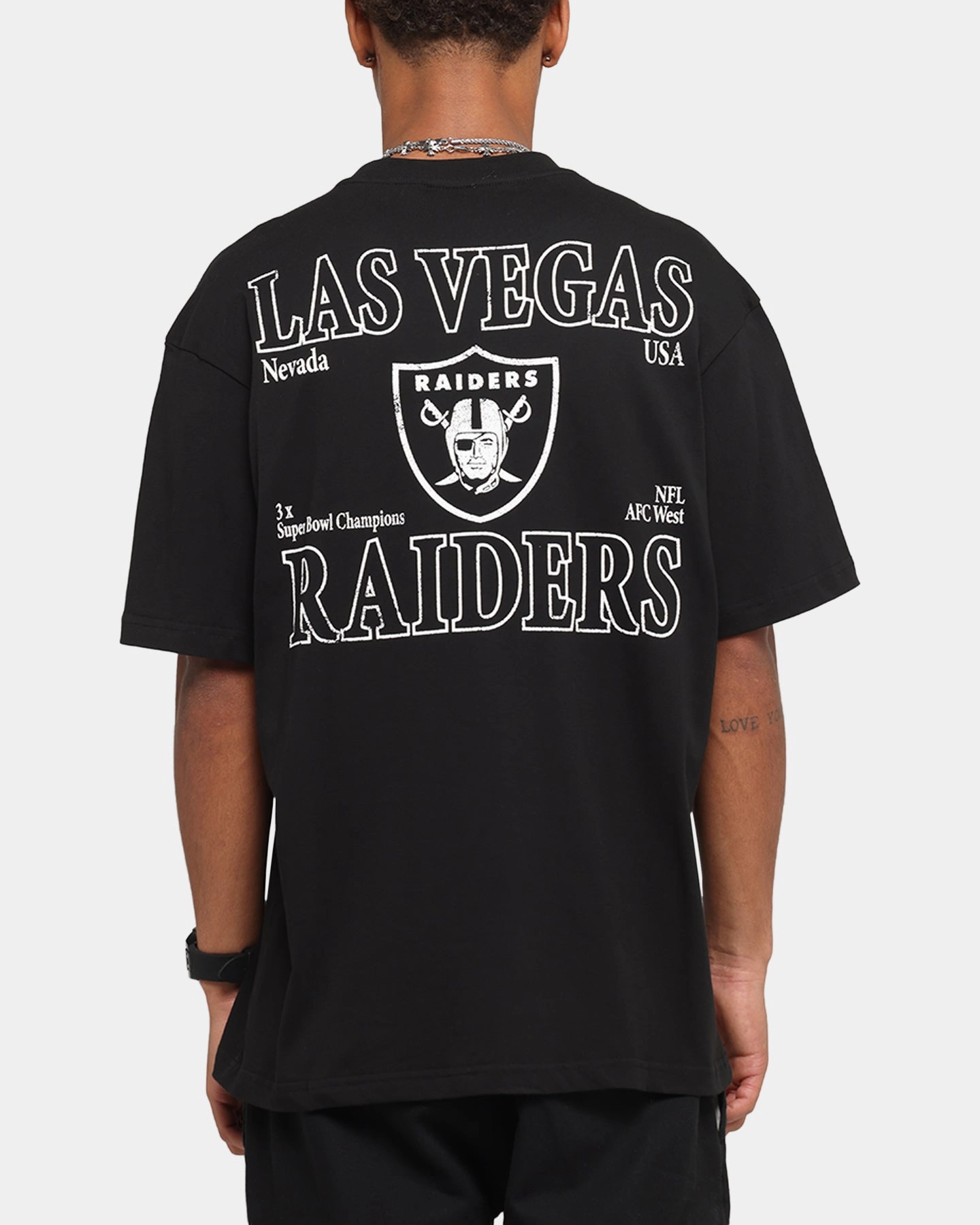 Majestic Athletic Las Vegas Raiders Cassell Wordmark T-Shirt Black Flattering Design