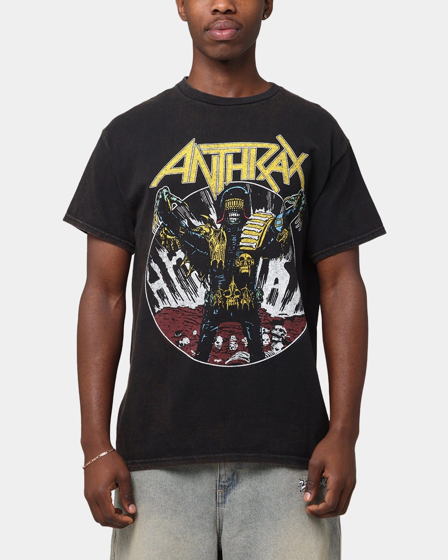 Versatile Comfort Wear Minimal Comfort Wear Anthrax ATL World Tour T-Shirt Black Vintage