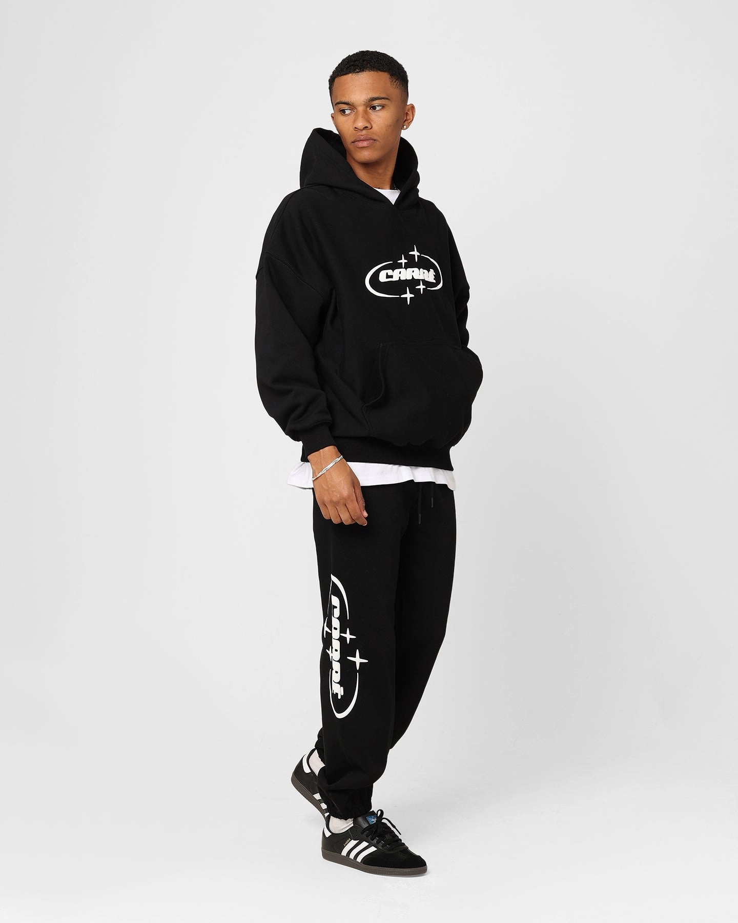 Carre 2K Oversized Hoodie Black Debit