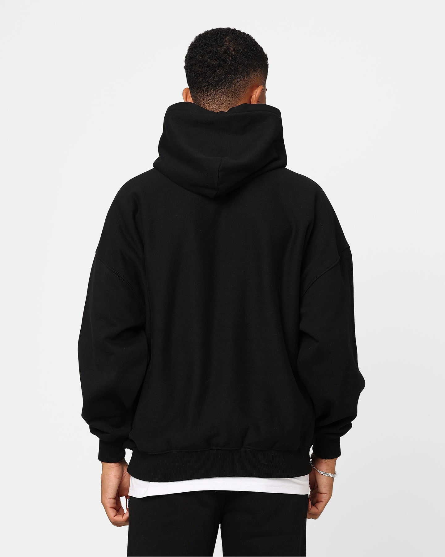 Carre 2K Oversized Hoodie Black Travel Ready