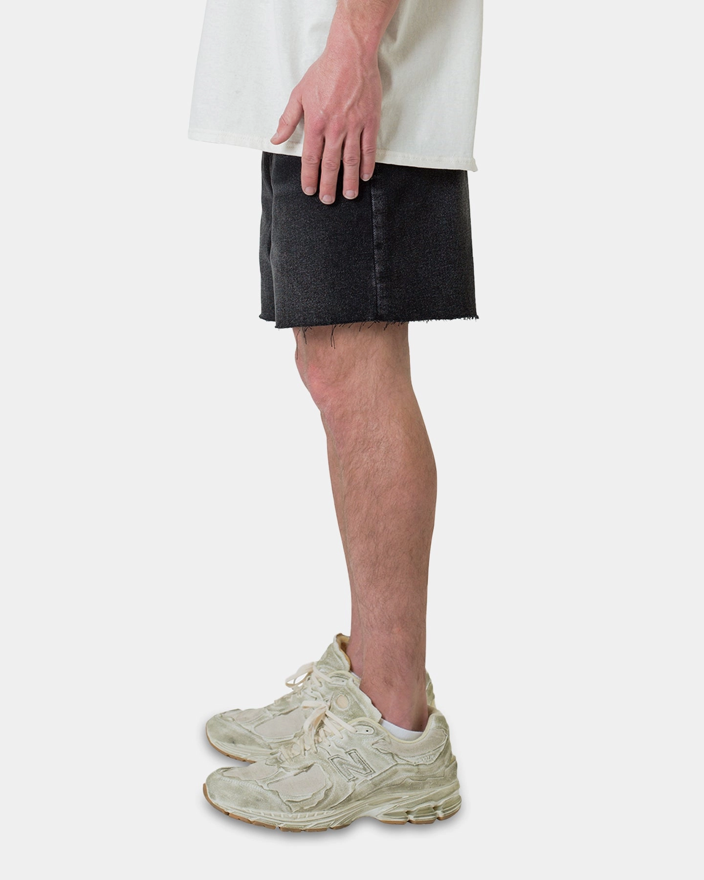 Slip Resistant Inner Lining MNML Cut Off Denim Shorts Black
