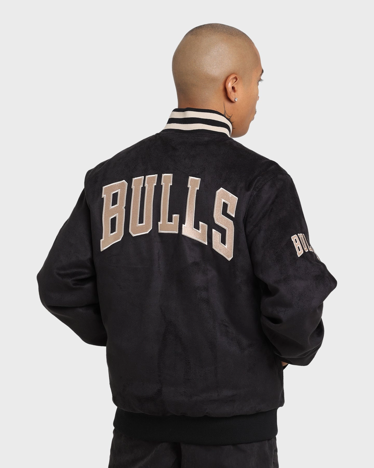 Ergonomic Pattern New Era Chicago Bulls Suede Jacket Black