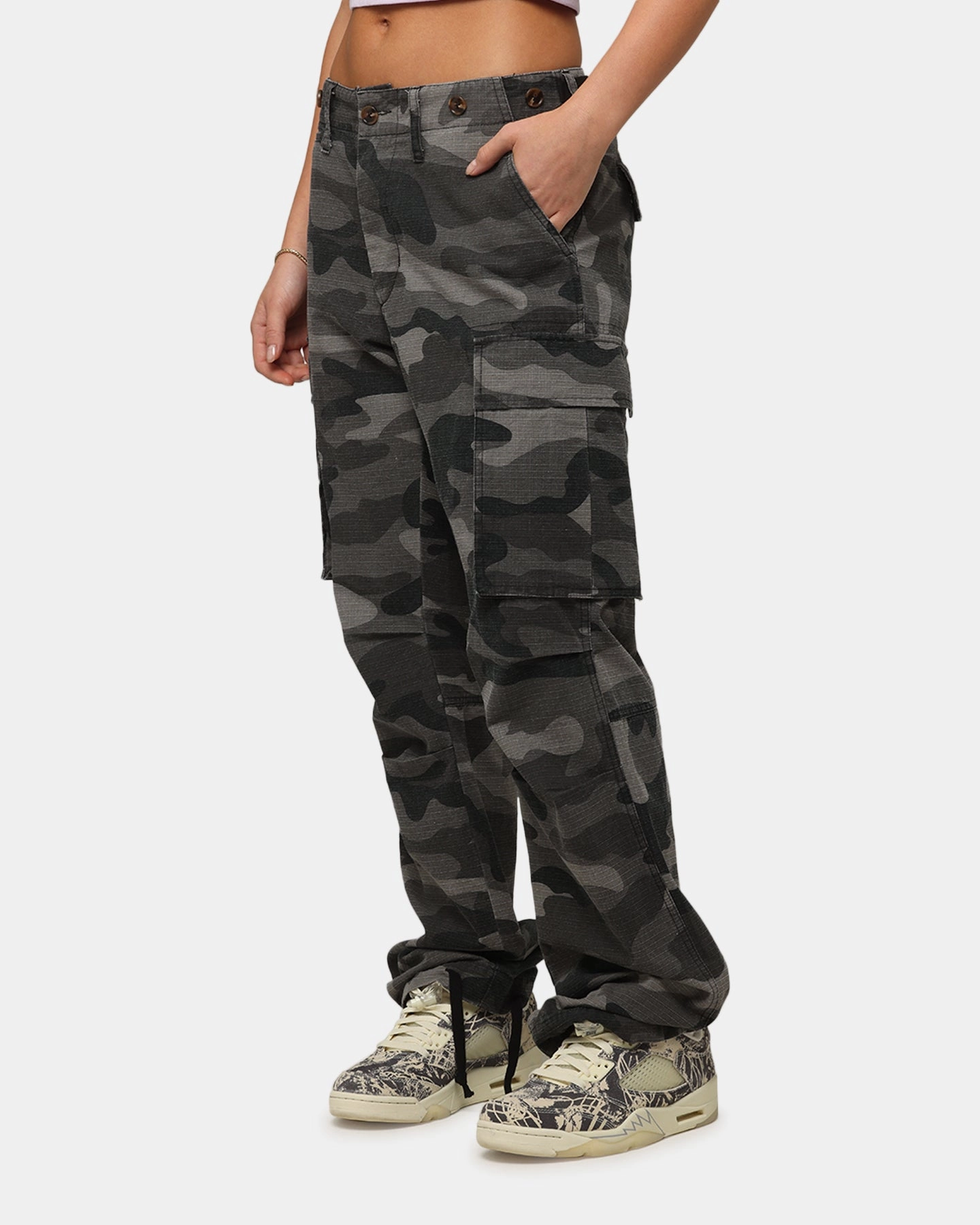 Cozy Design Cozy and Relaxed XXIII Torrent Cargo Pant Washed Black Camo