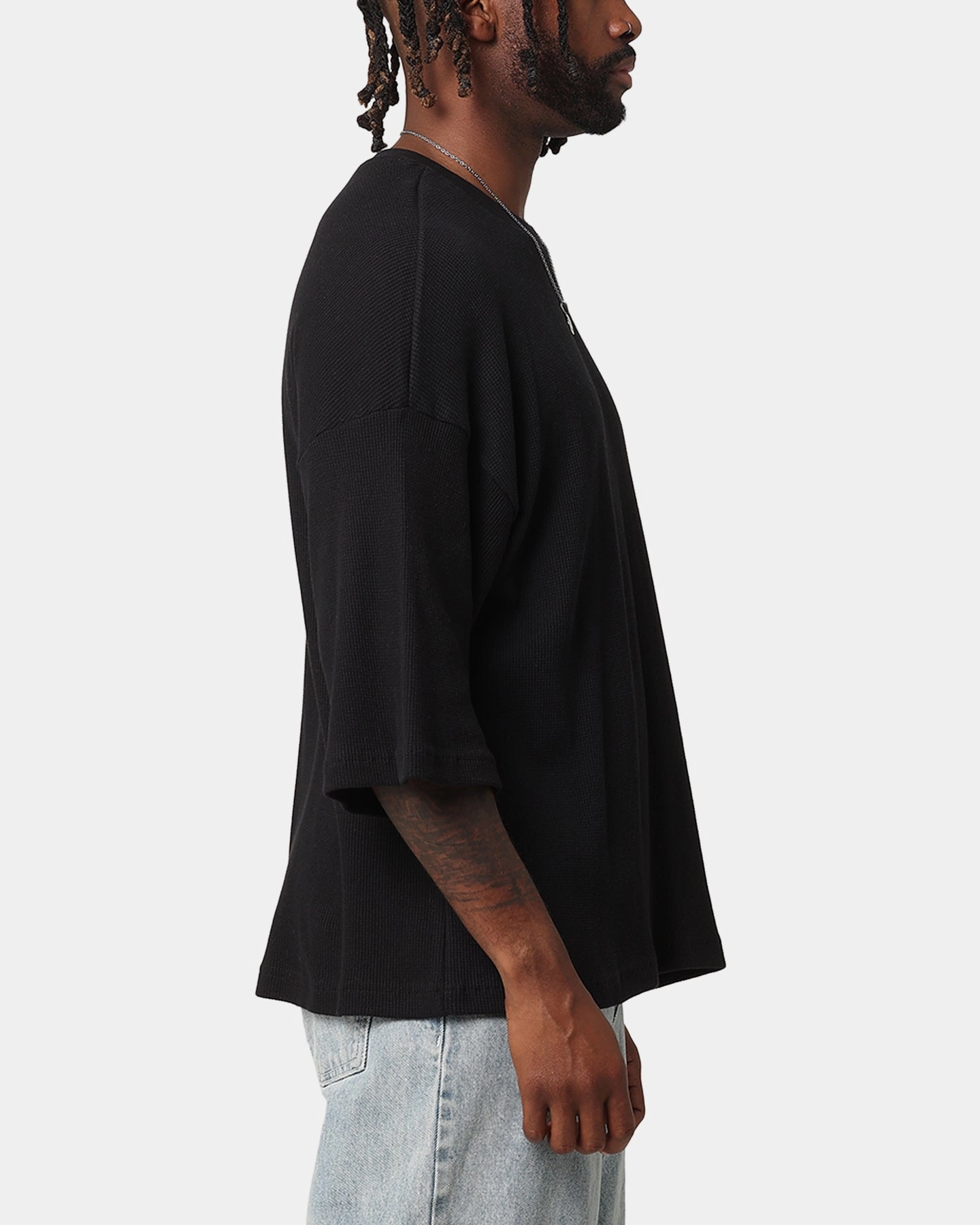 Essential Fit short sleeved XXIII Waffle Midsleeve T-Shirt Black