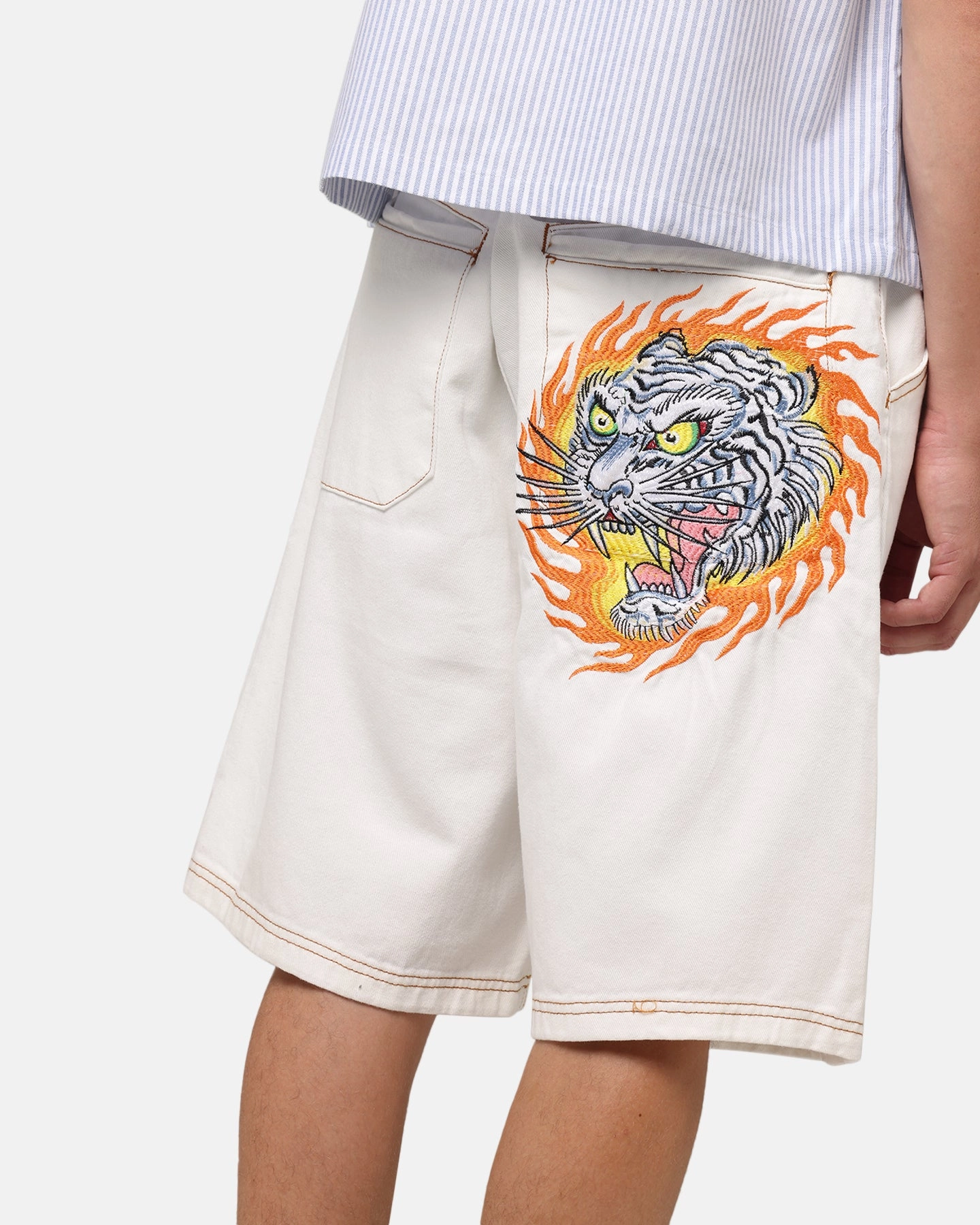 Wedges Double Layered Hem Ed Hardy Tiger Jorts Off White