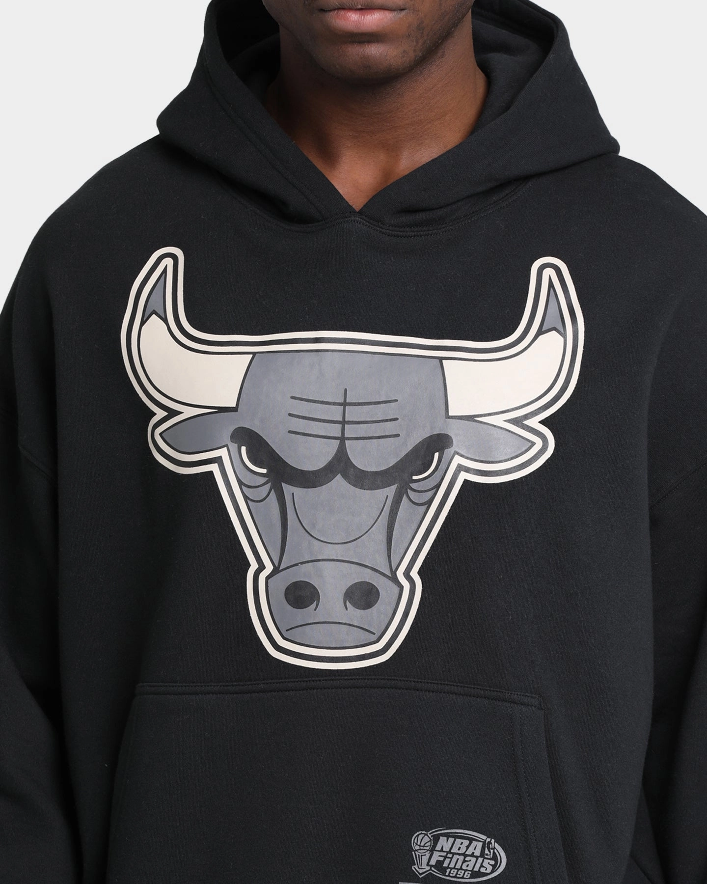 Mitchell & Ness Chicago Bulls Bleach Logo Hoodie Black low quality