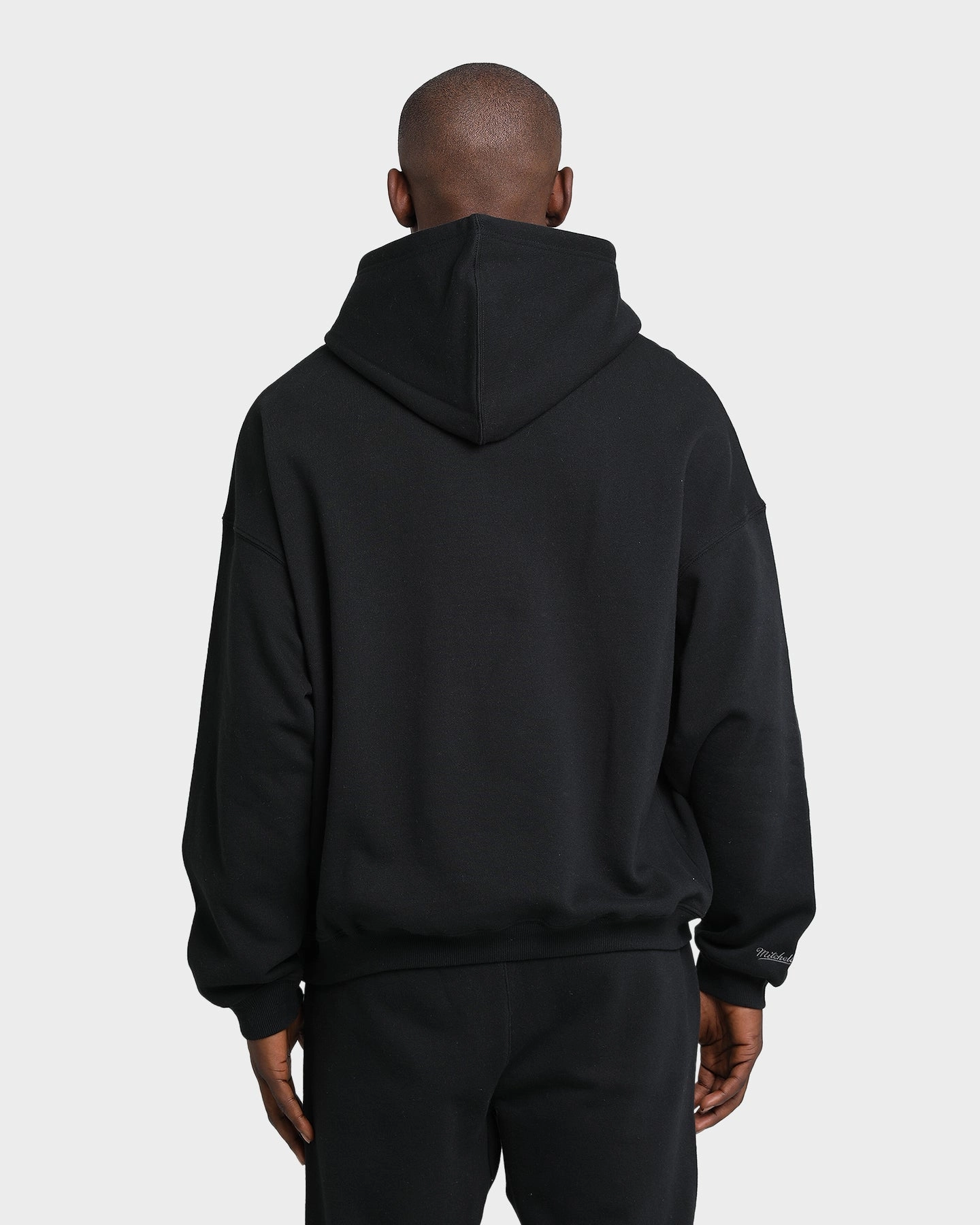 Mitchell & Ness Chicago Bulls Bleach Logo Hoodie Black Multi Pocket Design morning